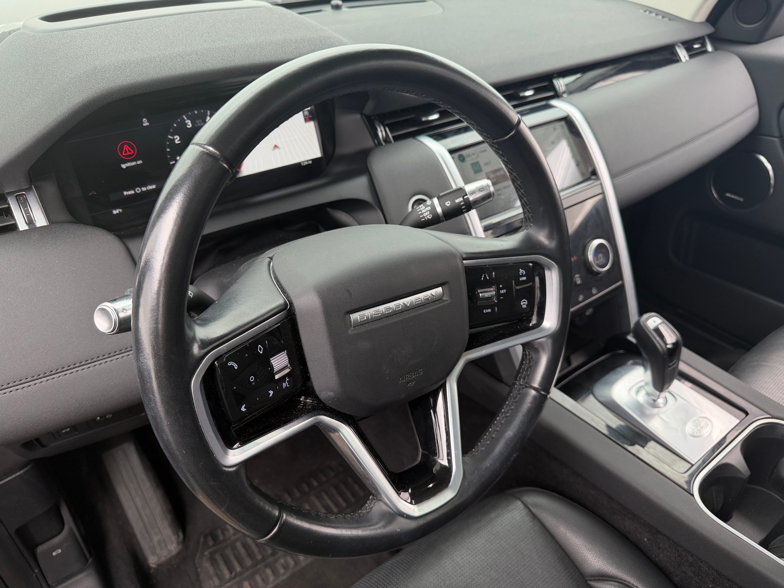 Thumbnail: 2022 Land Rover Discovery Sport - 4