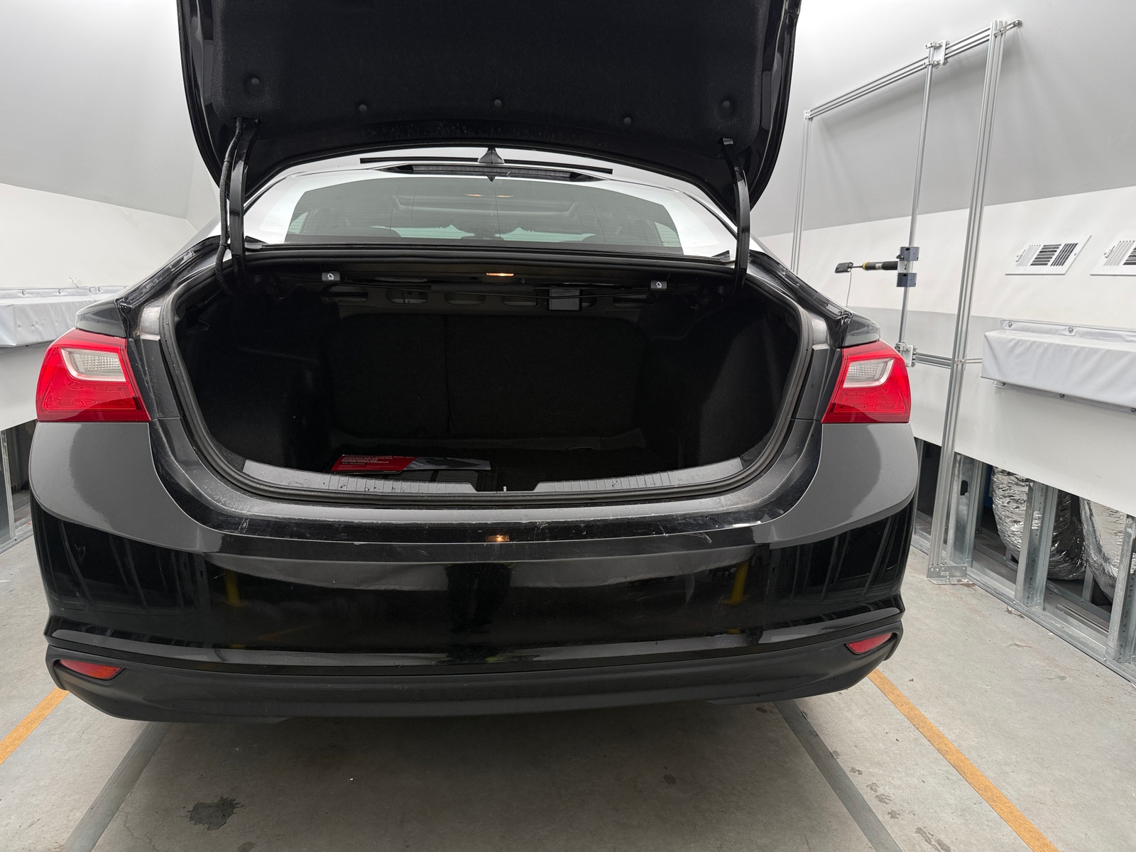 Thumbnail: 2018 Chevrolet Malibu - 7