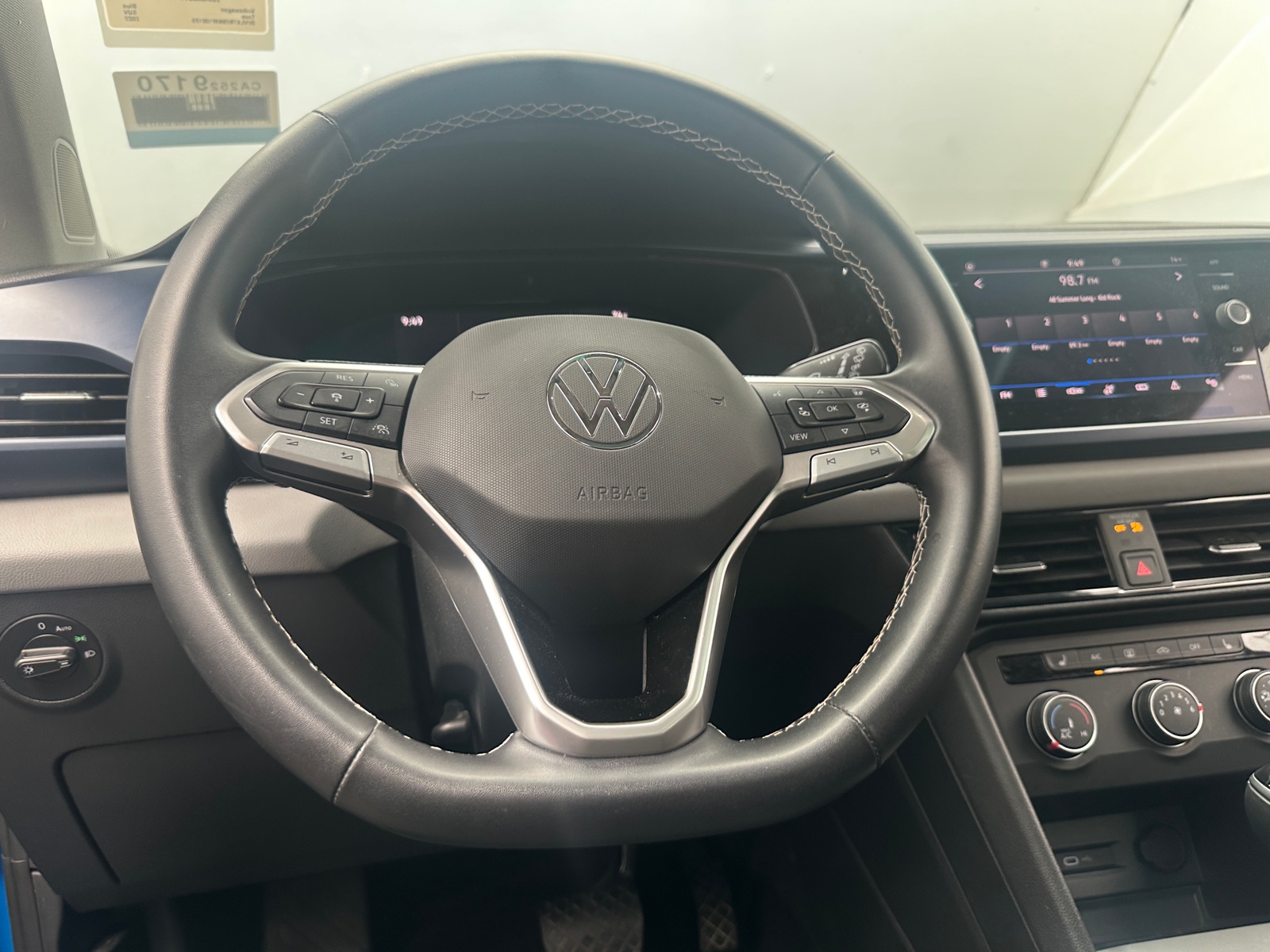 Thumbnail: 2022 Volkswagen Taos - 5