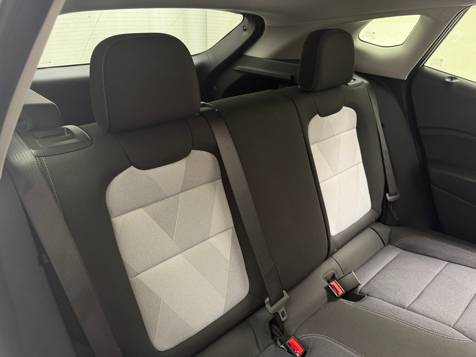 Thumbnail: 2025 Chevrolet Trax - 6