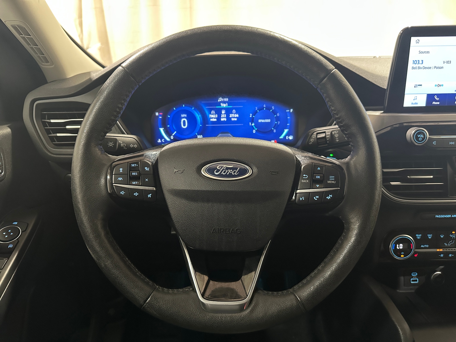Thumbnail: 2021 Ford Escape - 4