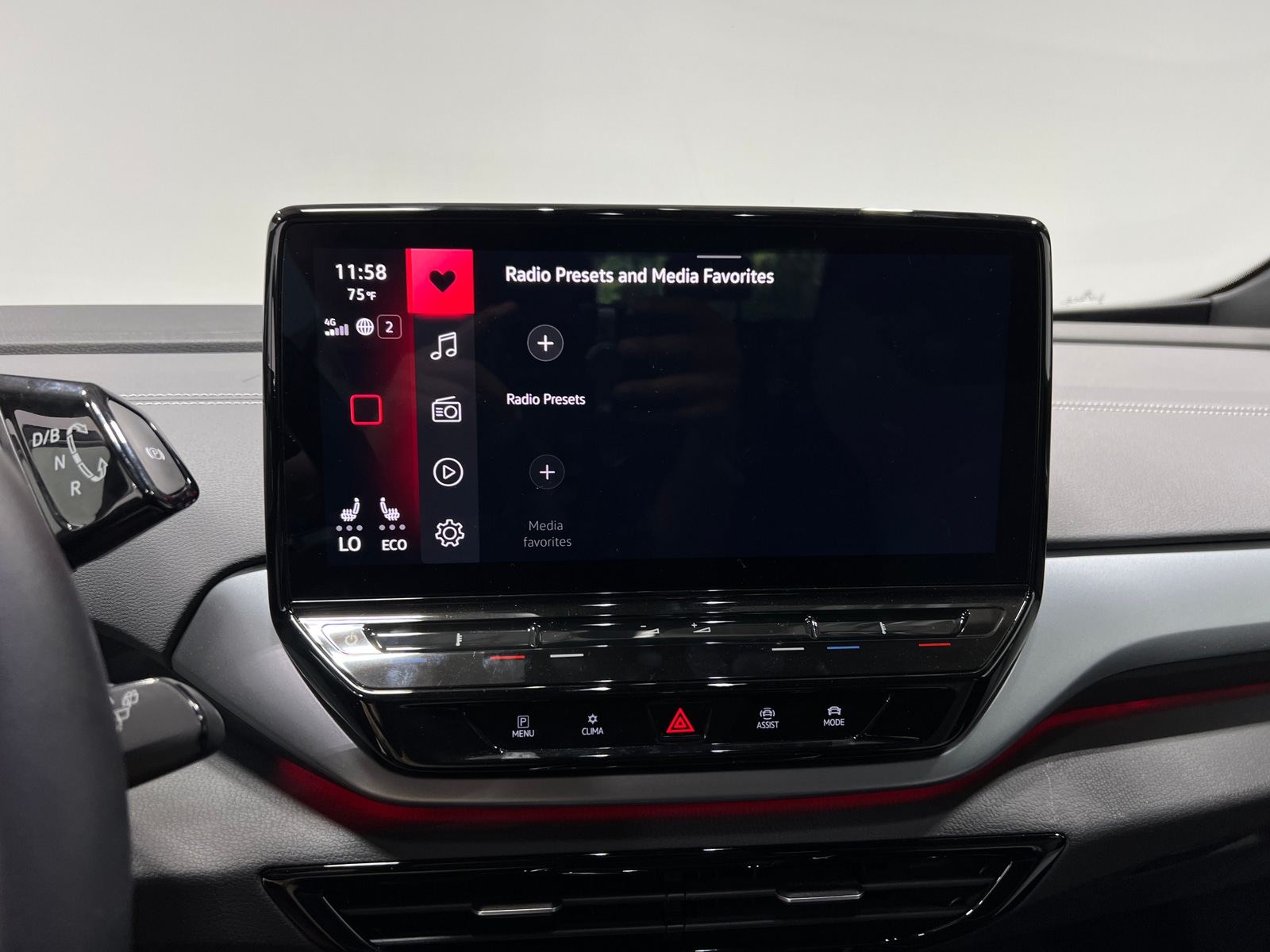 Thumbnail: 2023 Volkswagen ID.4 - 4