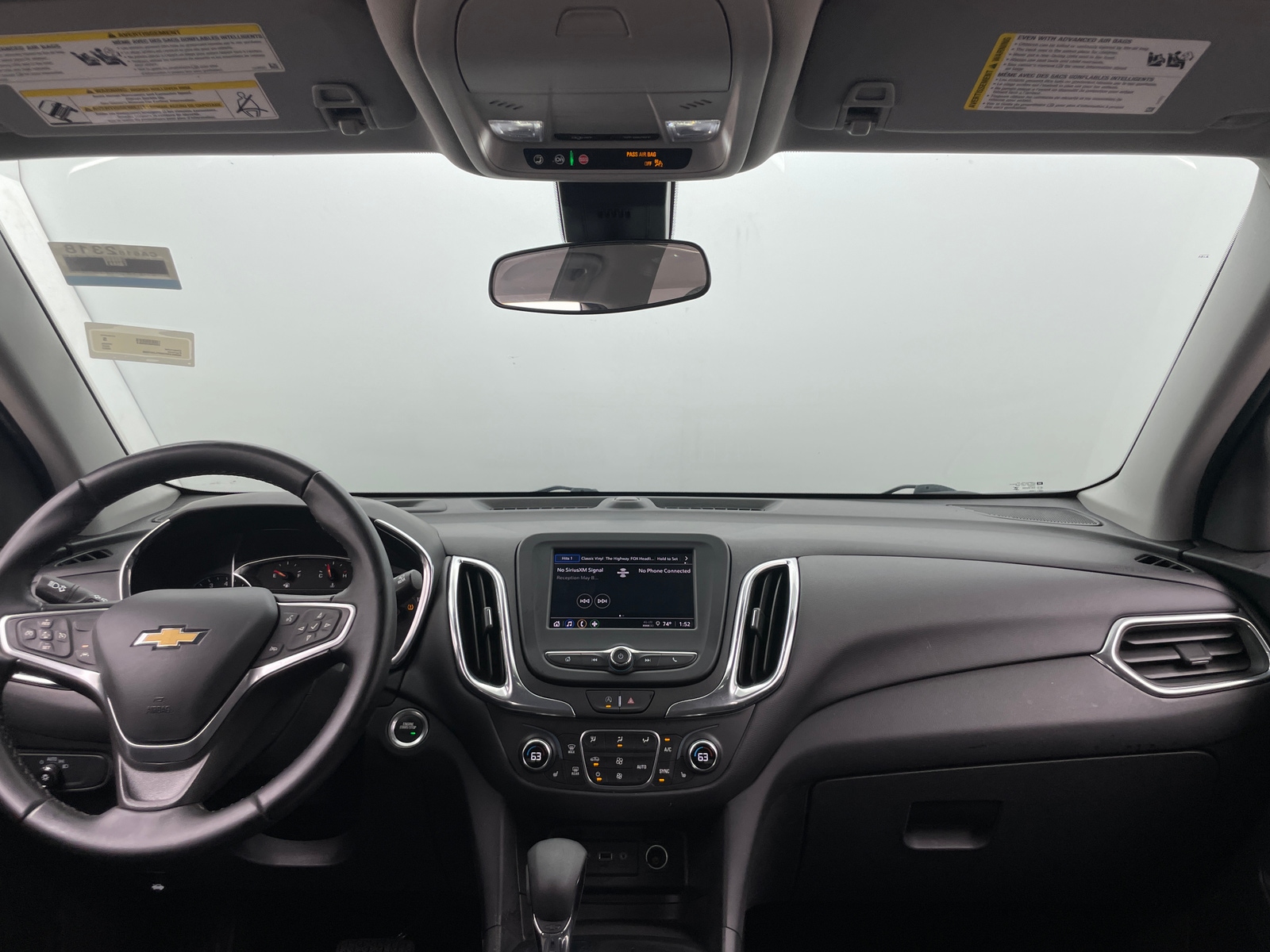 Thumbnail: 2023 Chevrolet Equinox - 3