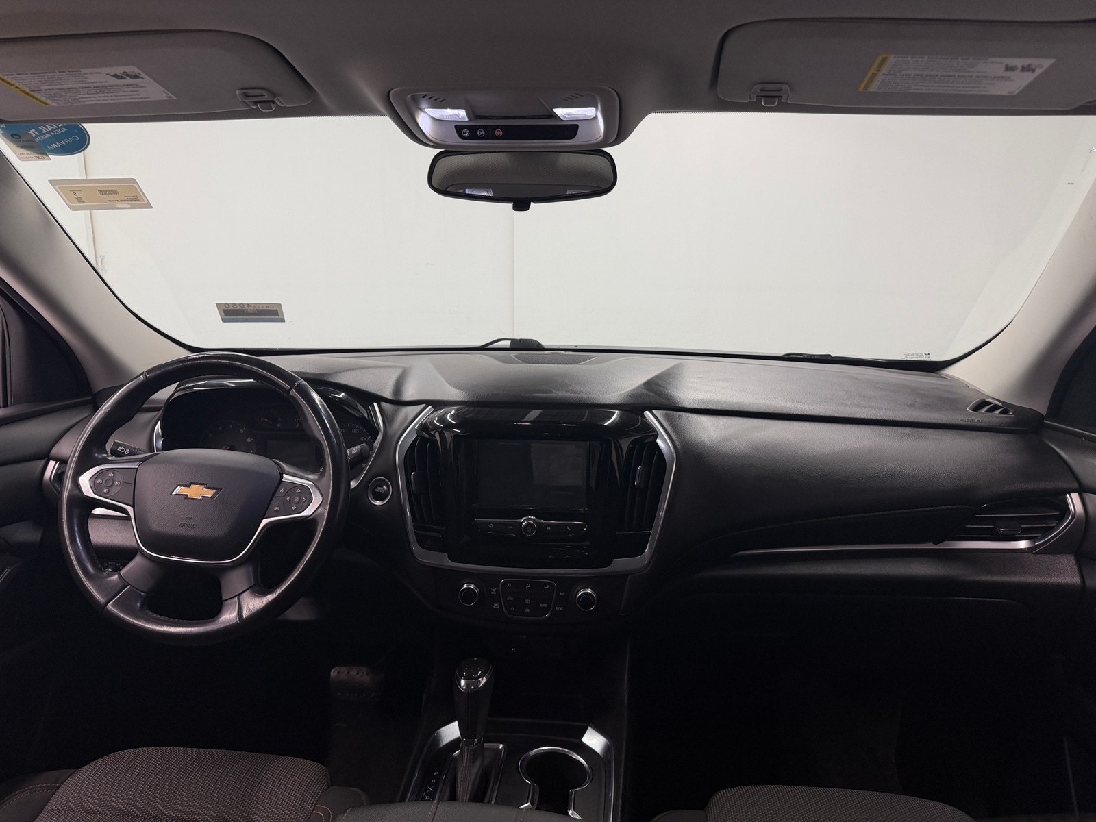 Thumbnail: 2019 Chevrolet Traverse - 3