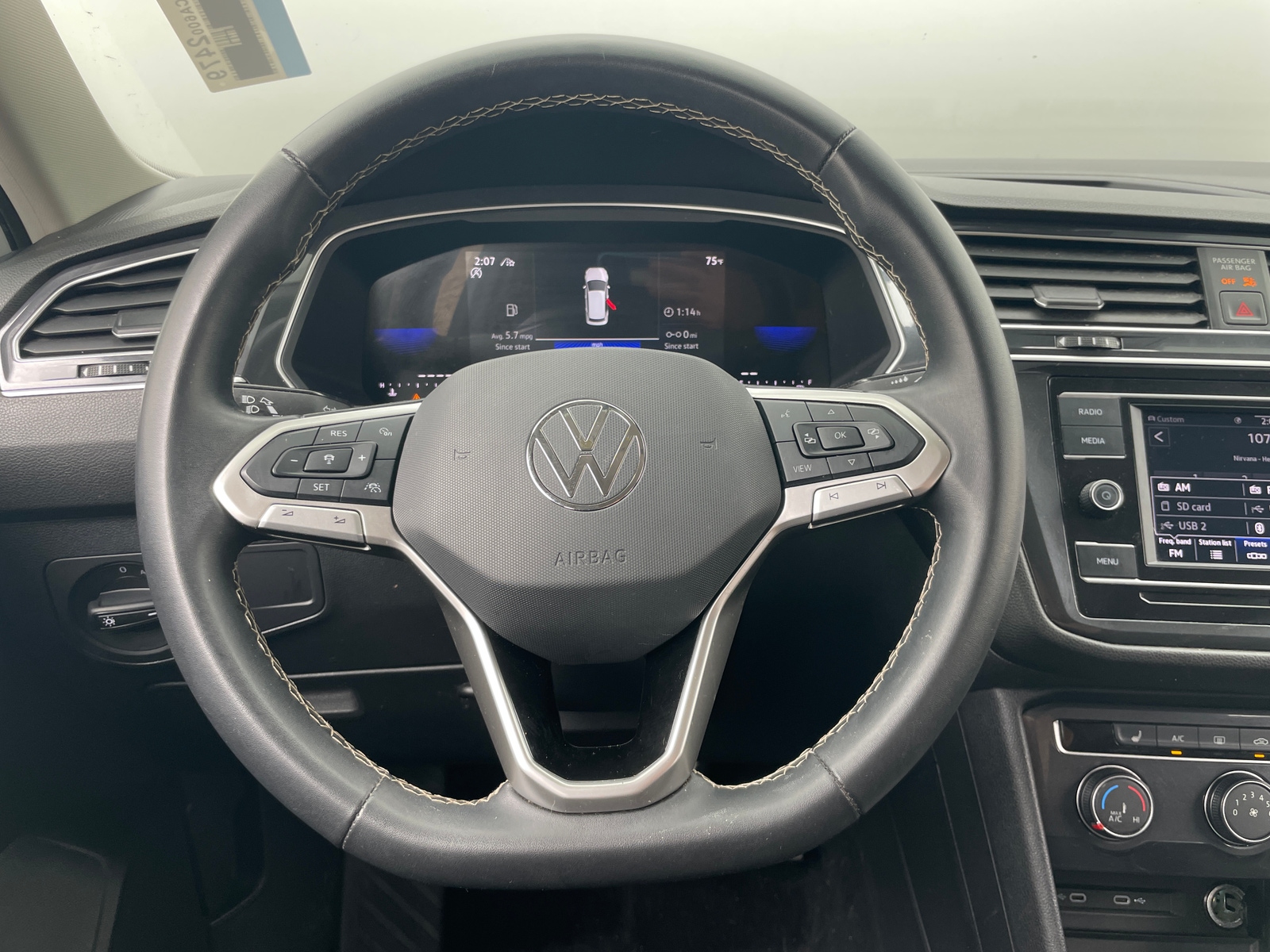 Thumbnail: 2024 Volkswagen Tiguan - 5