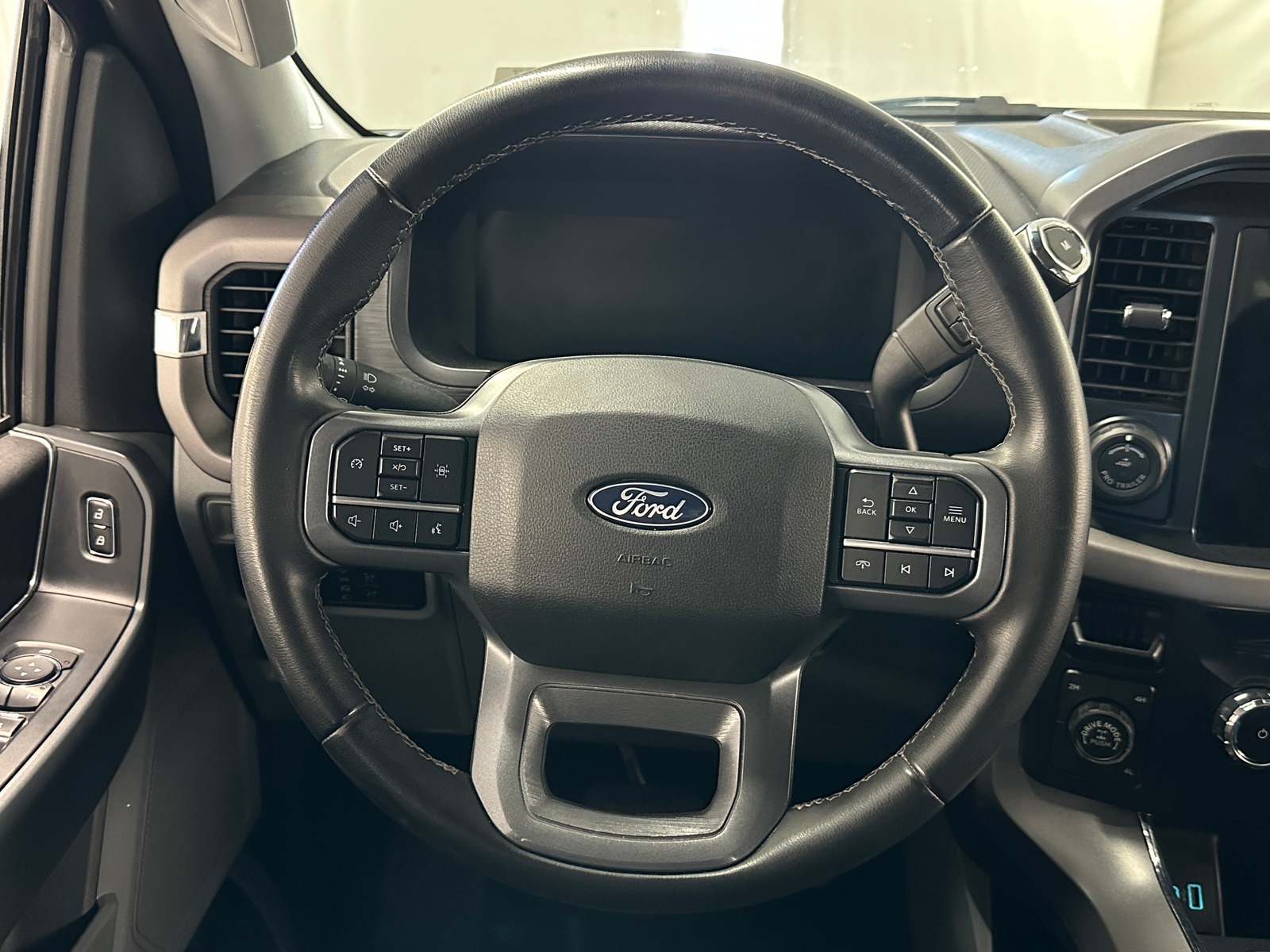 Thumbnail: 2024 Ford Econoline - 5