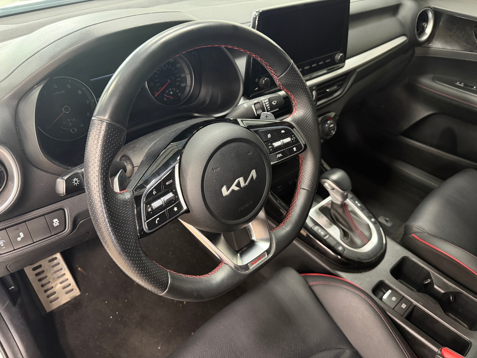 Thumbnail: 2023 Kia Forte - 5