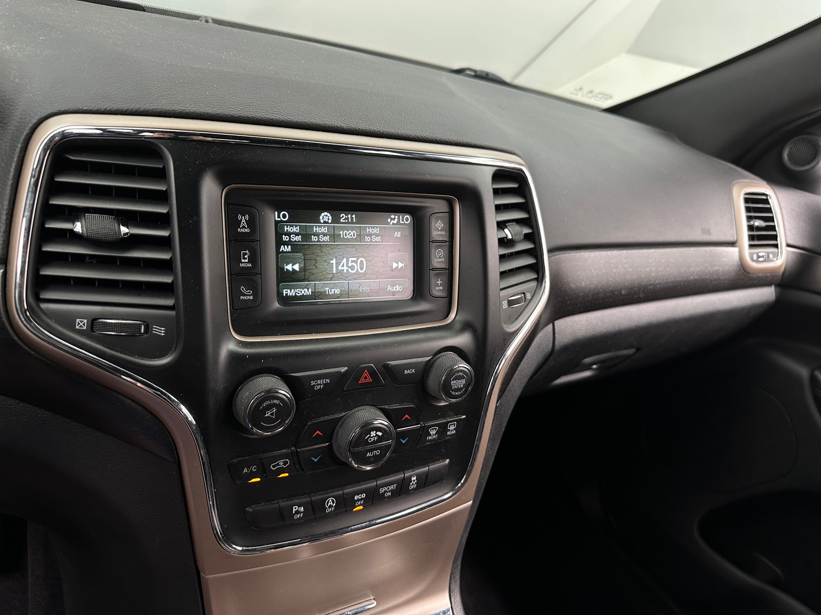 Thumbnail: 2017 Jeep Grand Cherokee - 4