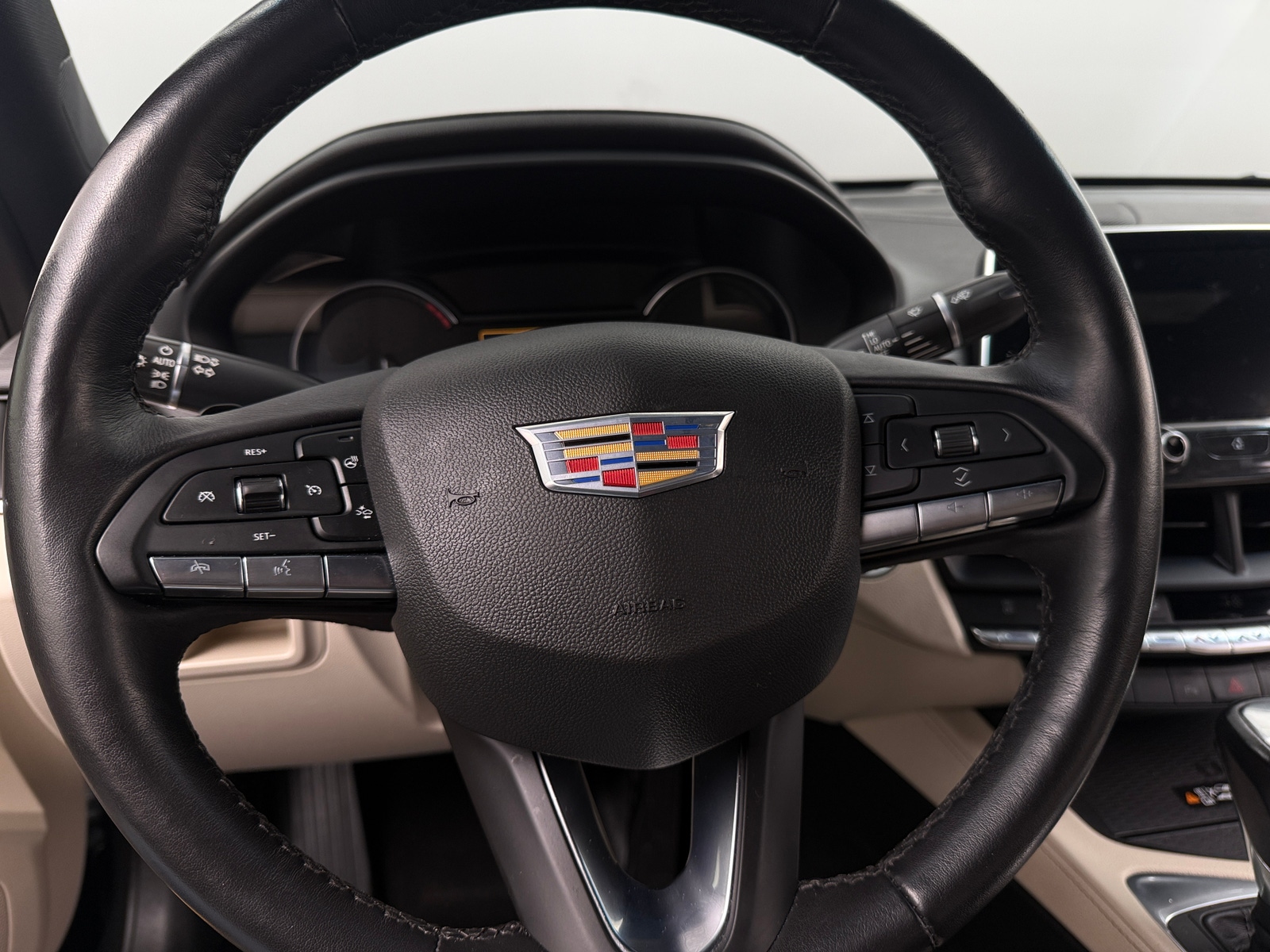 Thumbnail: 2022 Cadillac CT4 - 4