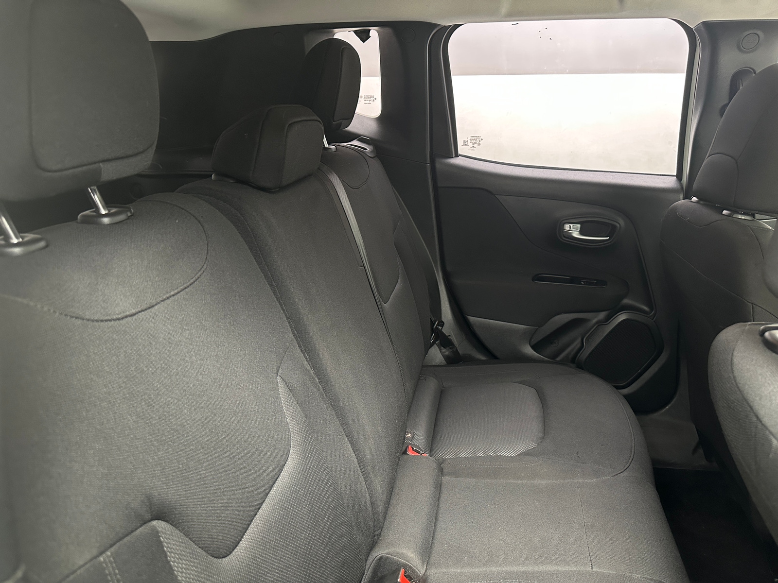 Thumbnail: 2020 Jeep Renegade - 6