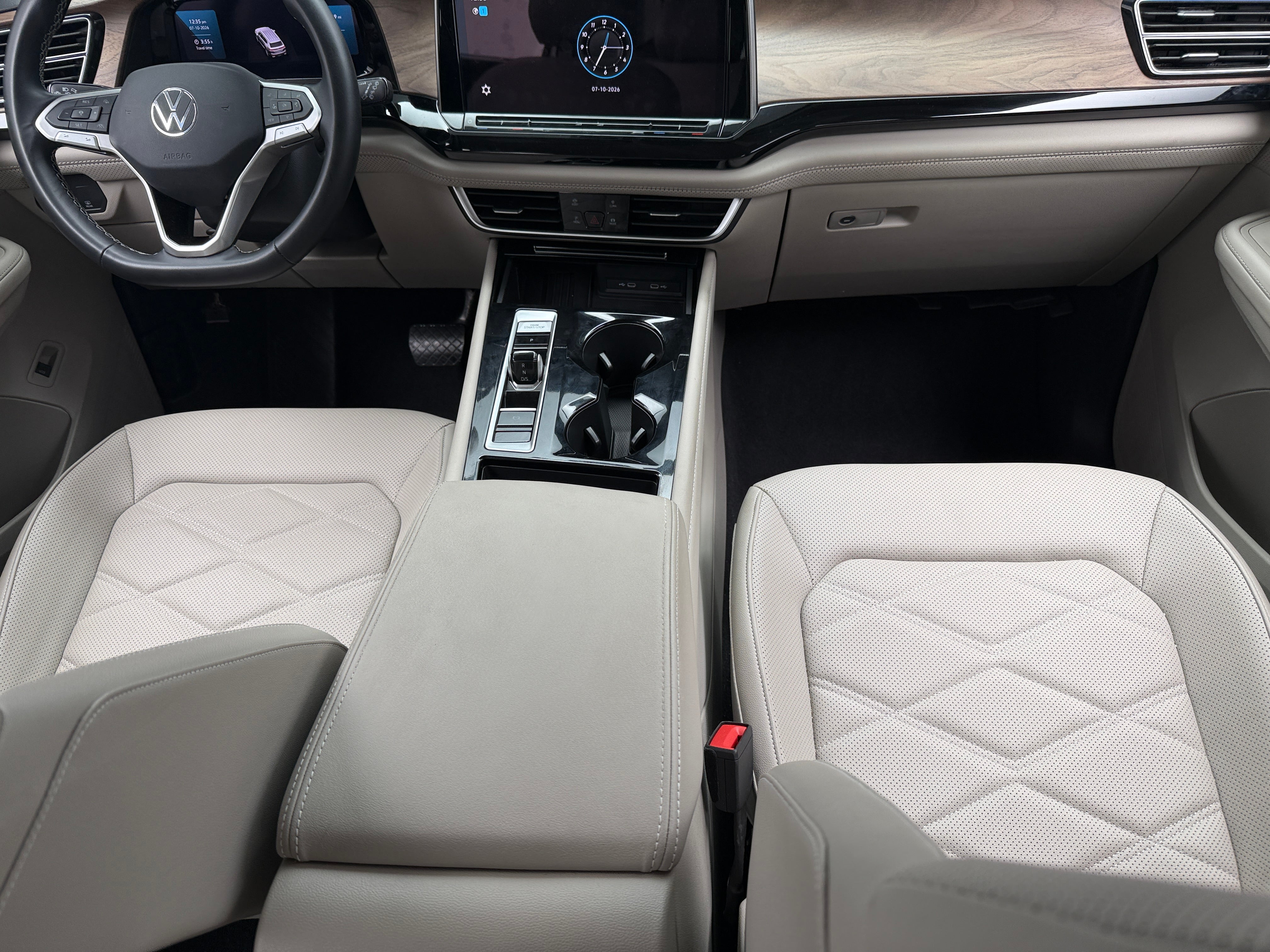 2026 Volkswagen Atlas SE w/Tech - Photo 7