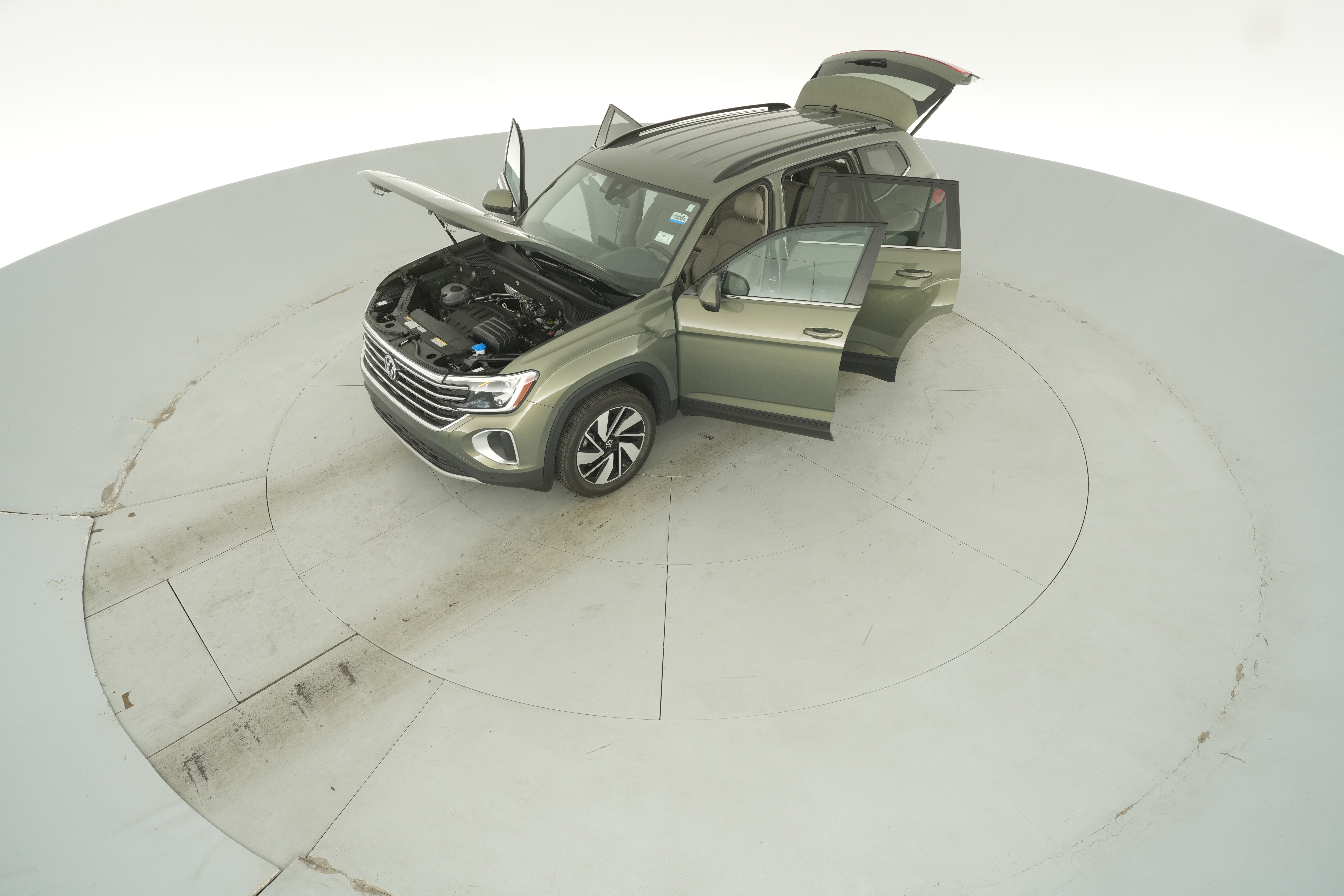 2026 Volkswagen Atlas SE w/Tech - Photo 43