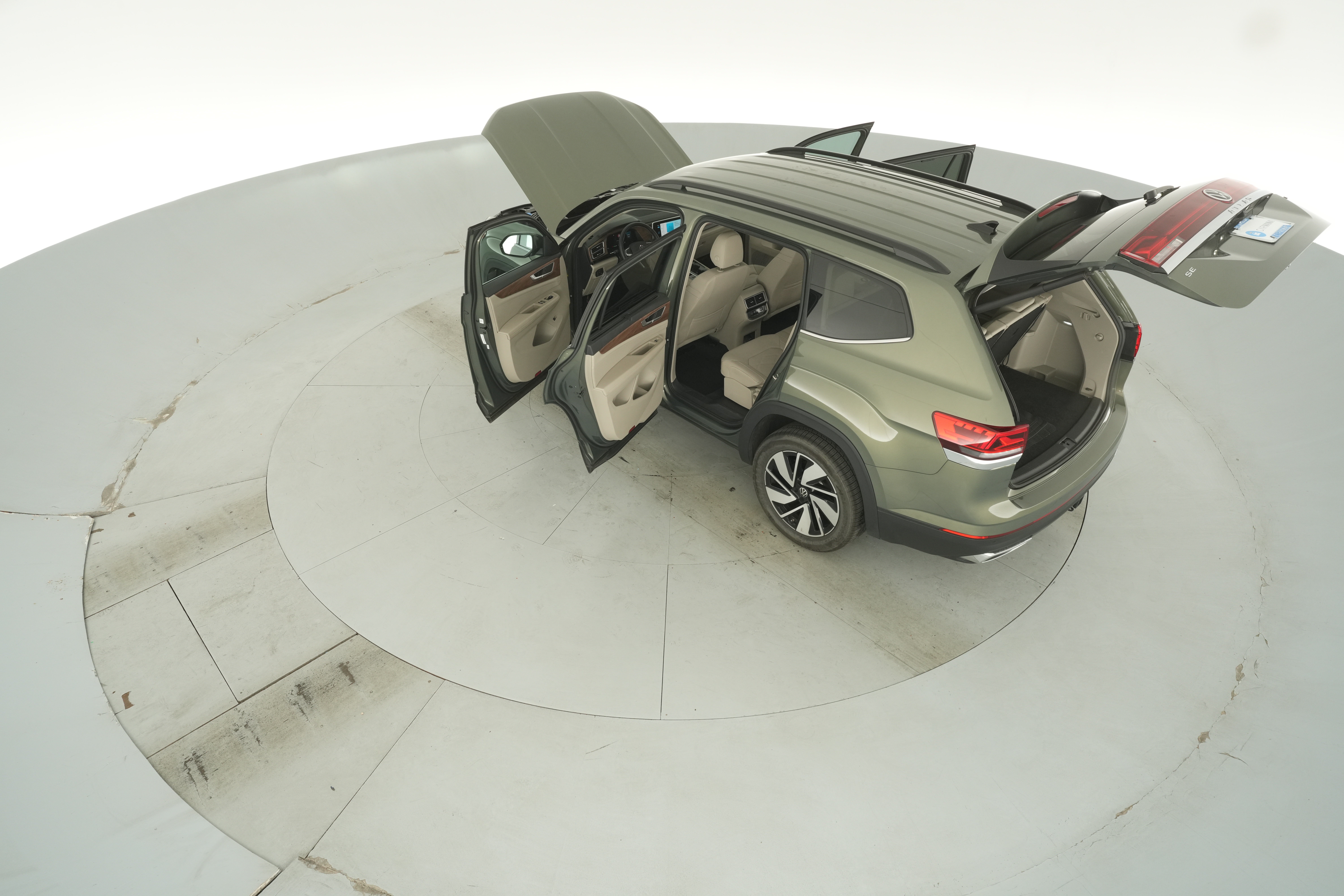 2026 Volkswagen Atlas SE w/Tech - Photo 47