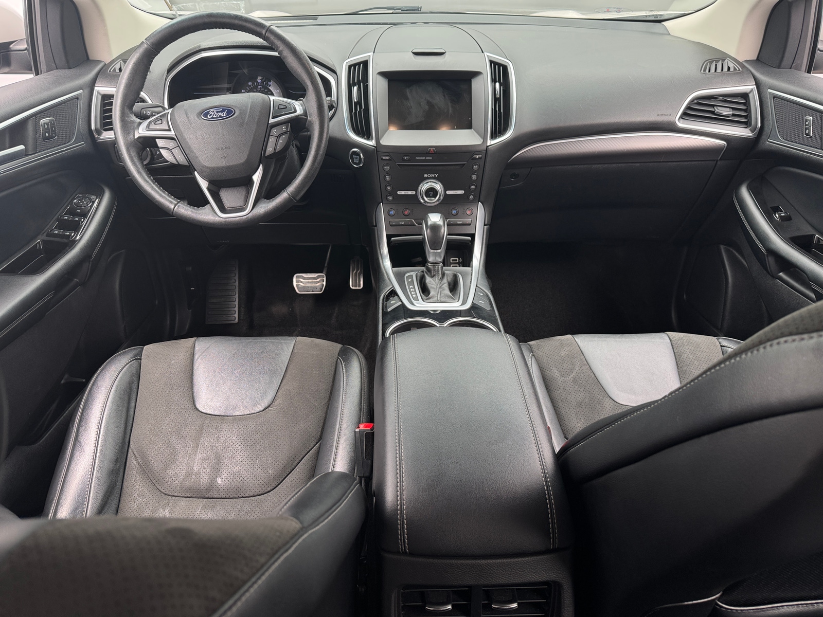 Thumbnail: 2017 Ford Edge - 2