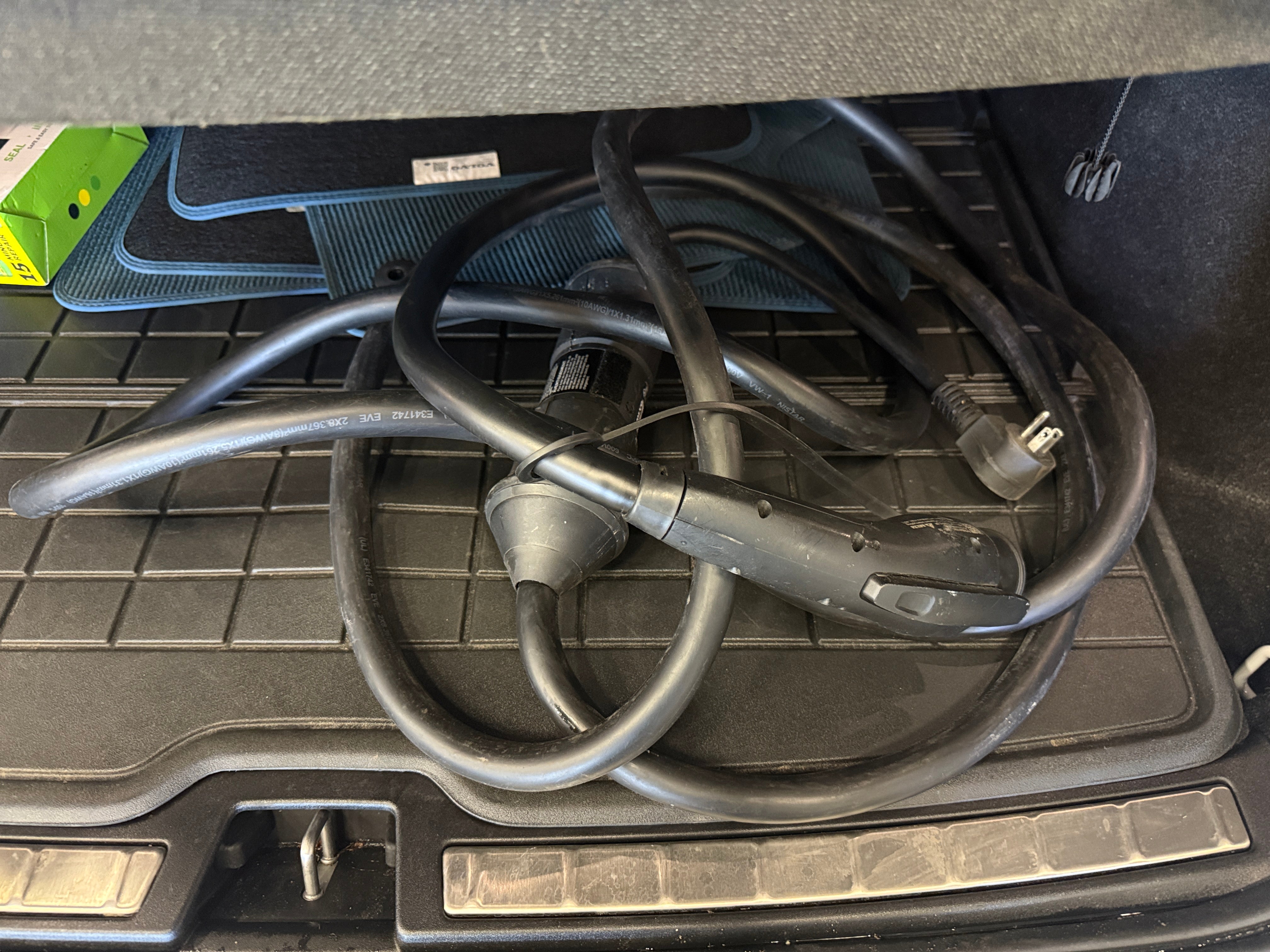 Used 2023 Volvo C40 Ultimate with VIN YV4ED3GMXP2044569 for sale in Auburn, WA