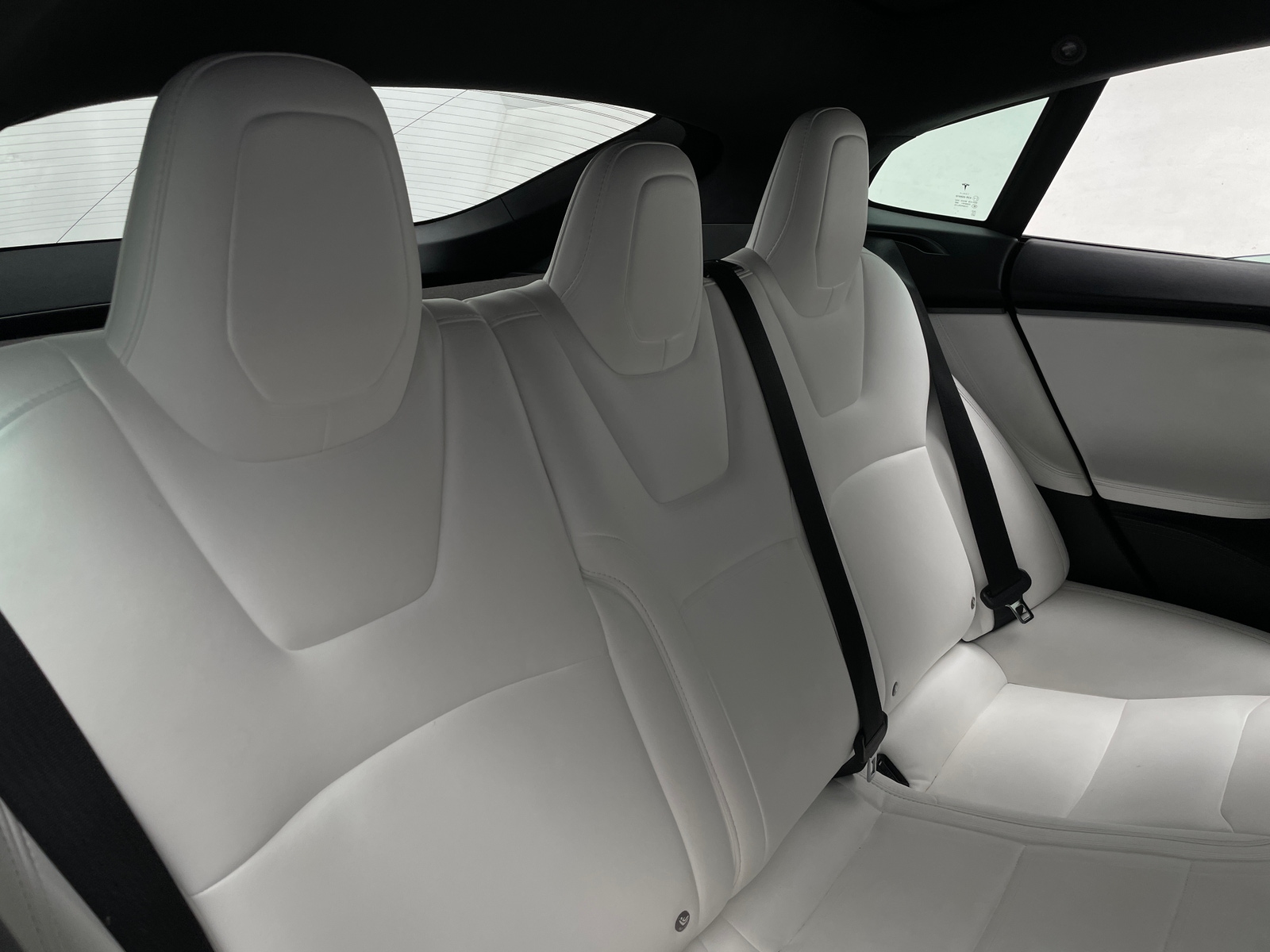 Thumbnail: 2018 Tesla Model S - 5