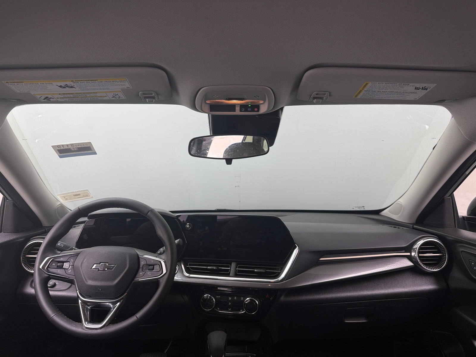 Thumbnail: 2025 Chevrolet Trax - 2