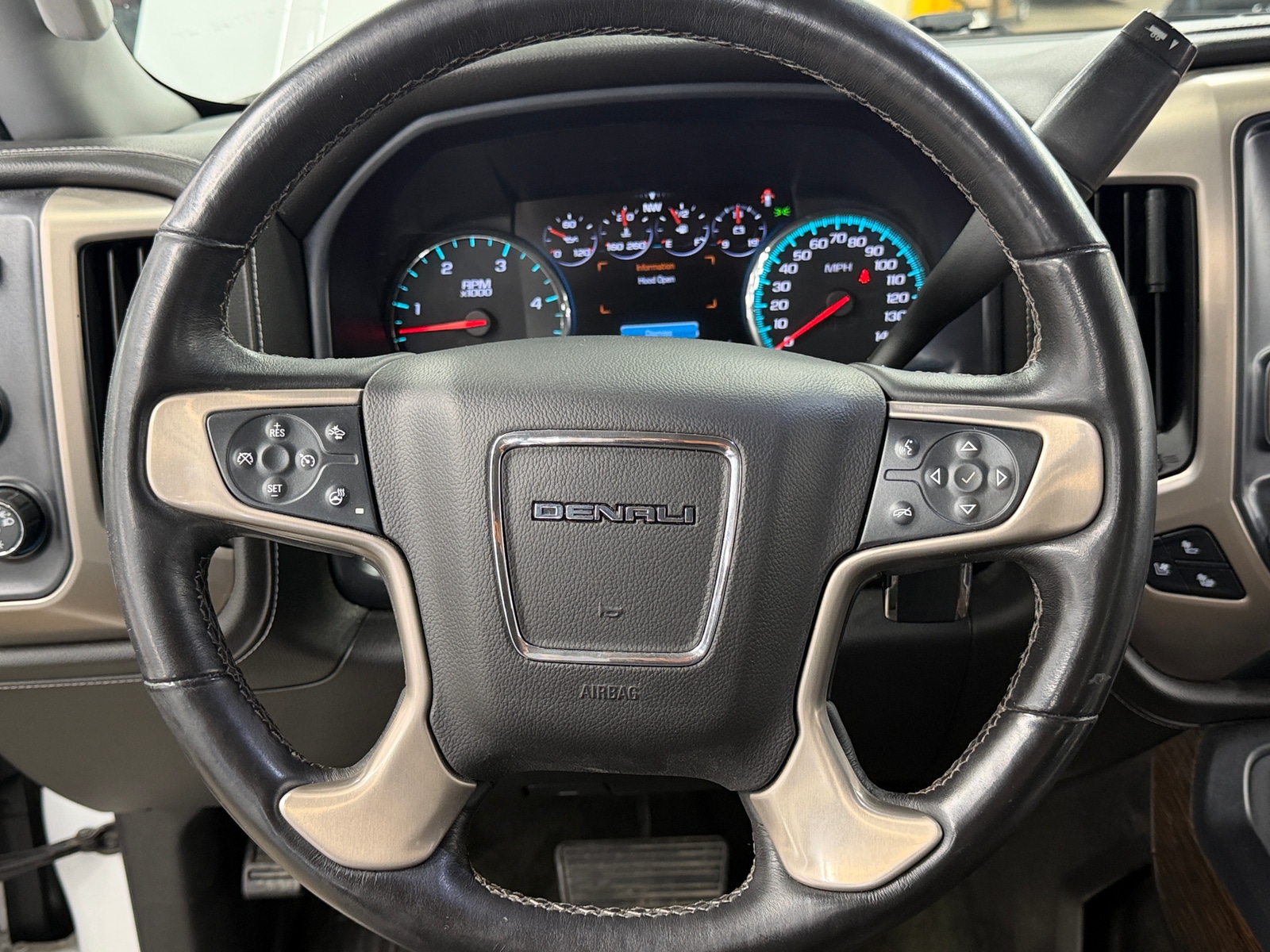 Thumbnail: 2017 GMC Sierra 2500 - 4