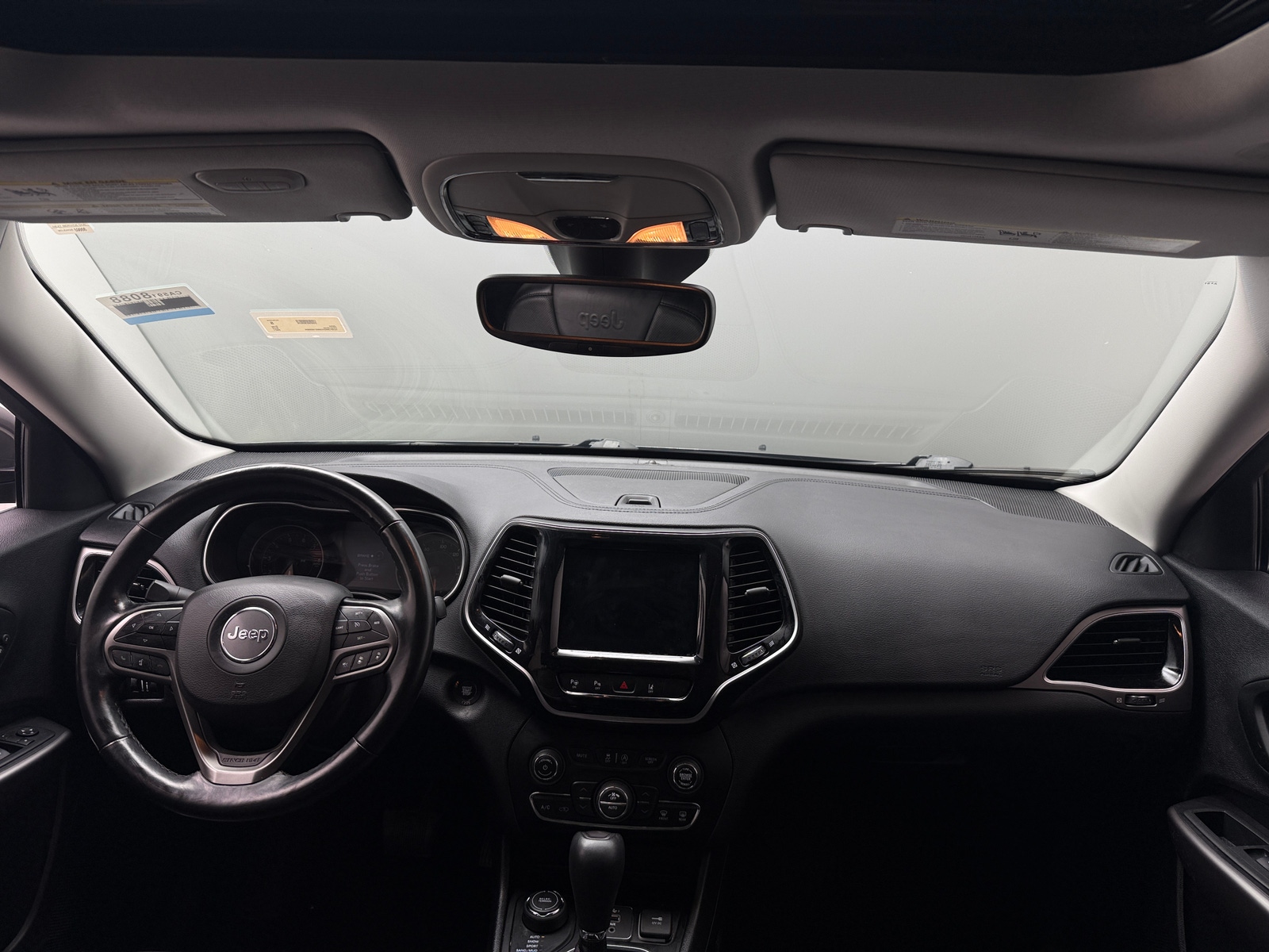 Thumbnail: 2021 Jeep Cherokee - 3