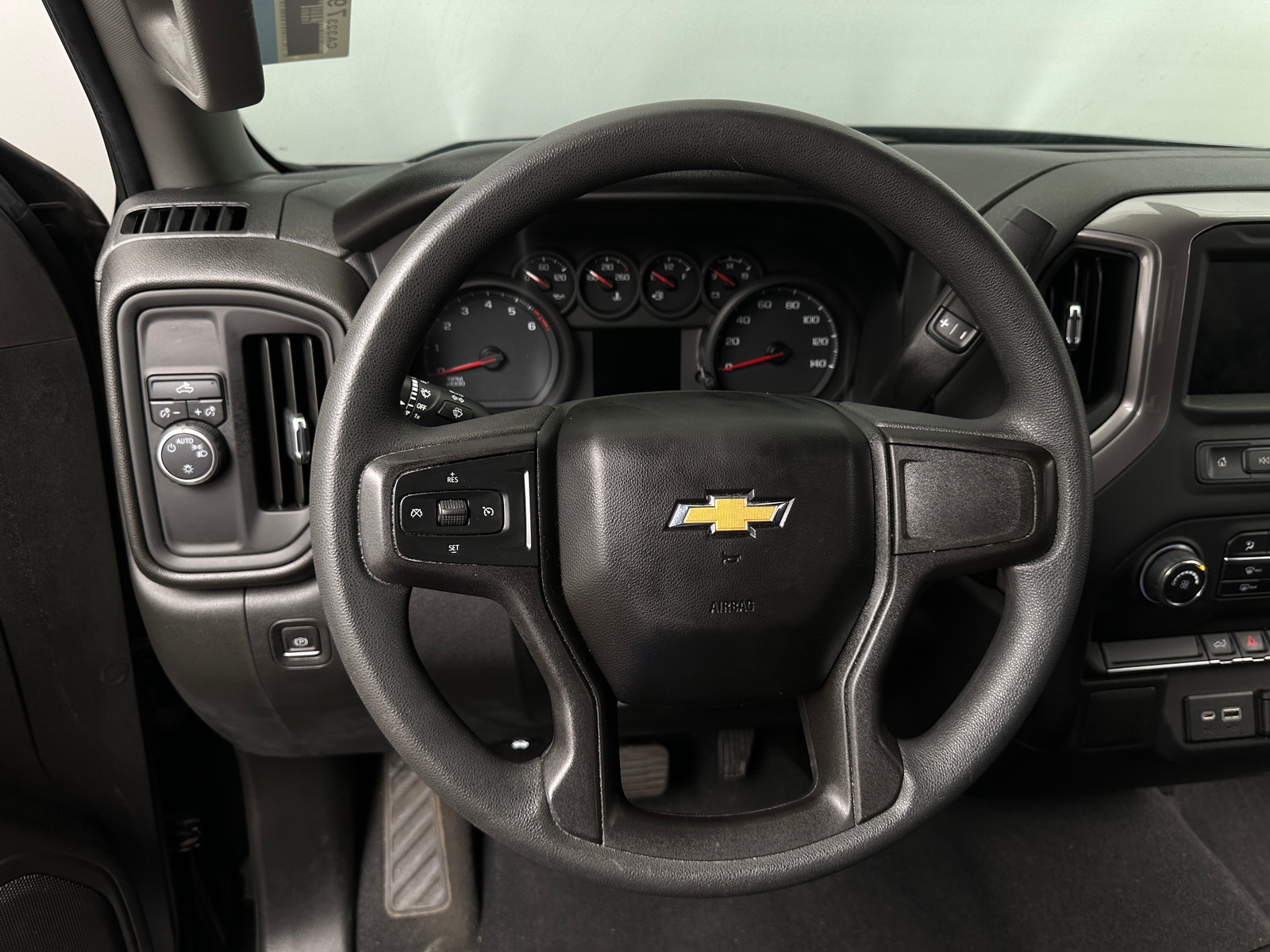 Thumbnail: 2021 Chevrolet Silverado 1500 - 5