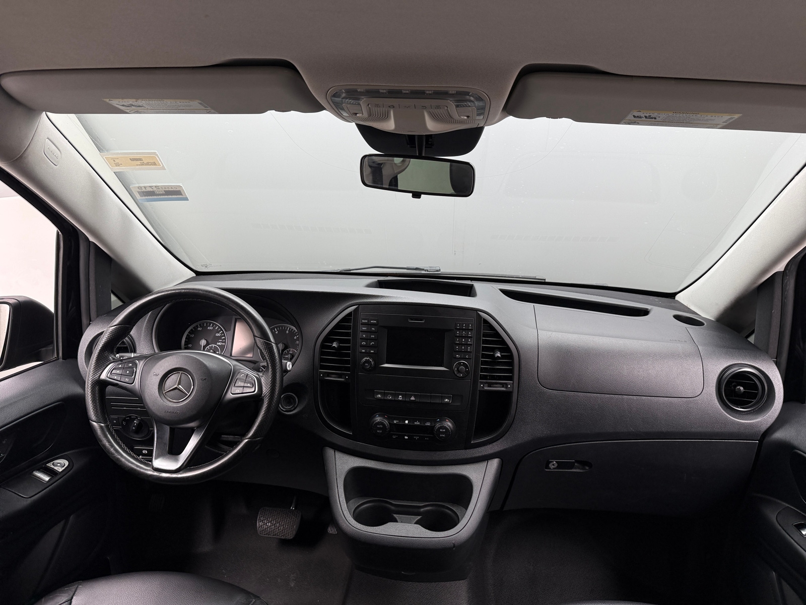 Thumbnail: 2018 Mercedes-Benz Metris - 3
