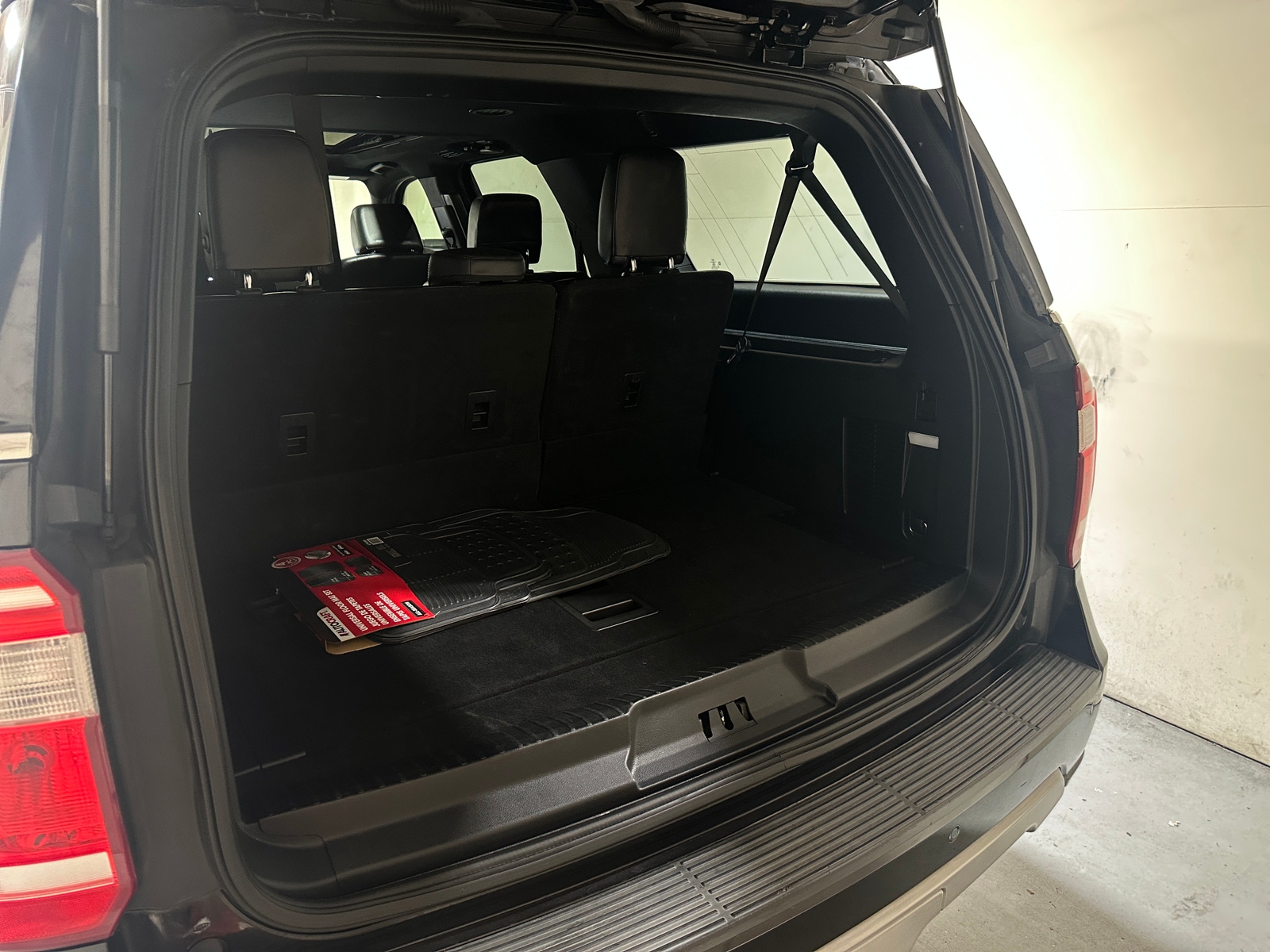Thumbnail: 2021 Ford Expedition MAX - 6
