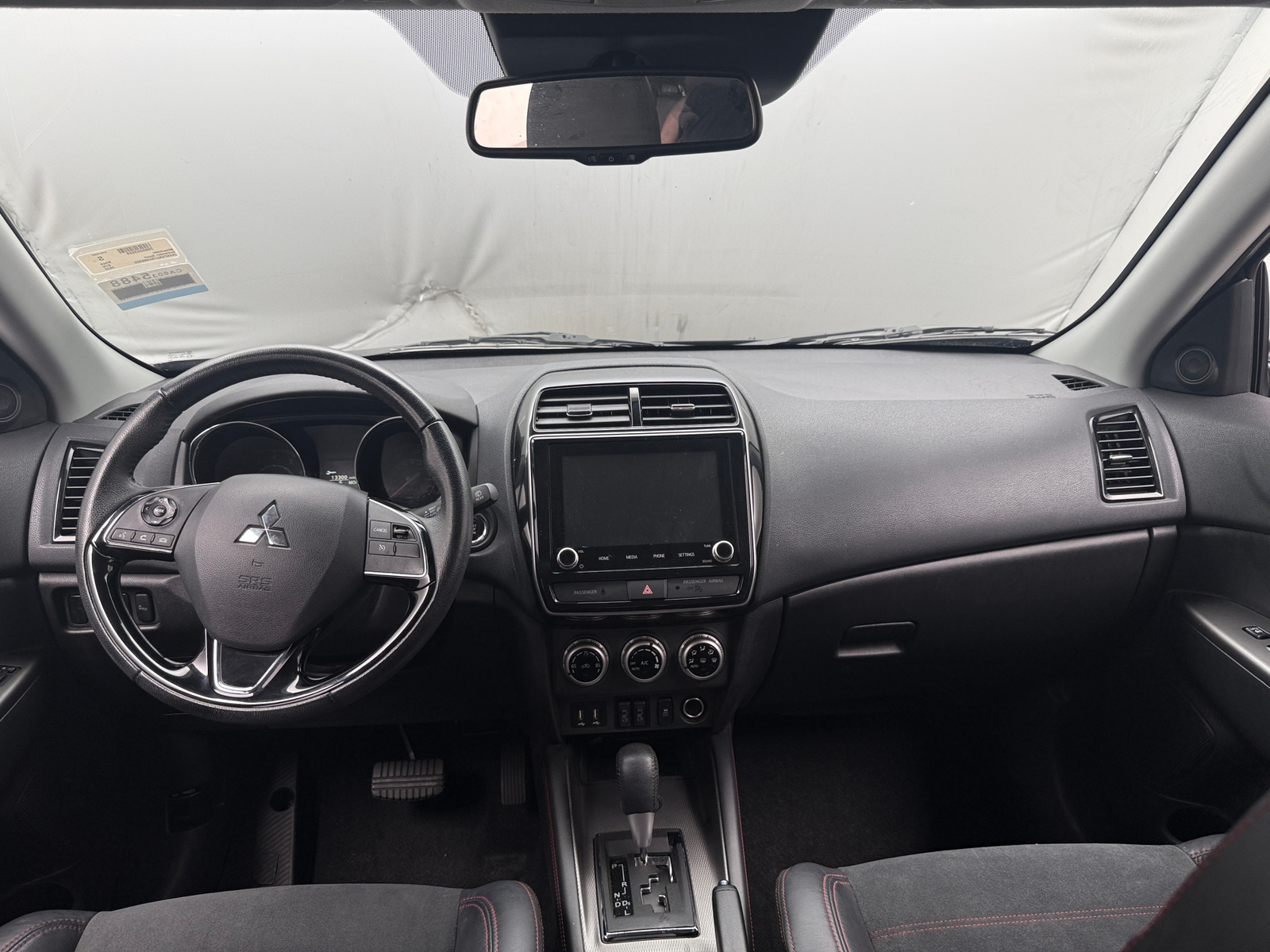 Thumbnail: 2022 Mitsubishi Outlander Sport - 3