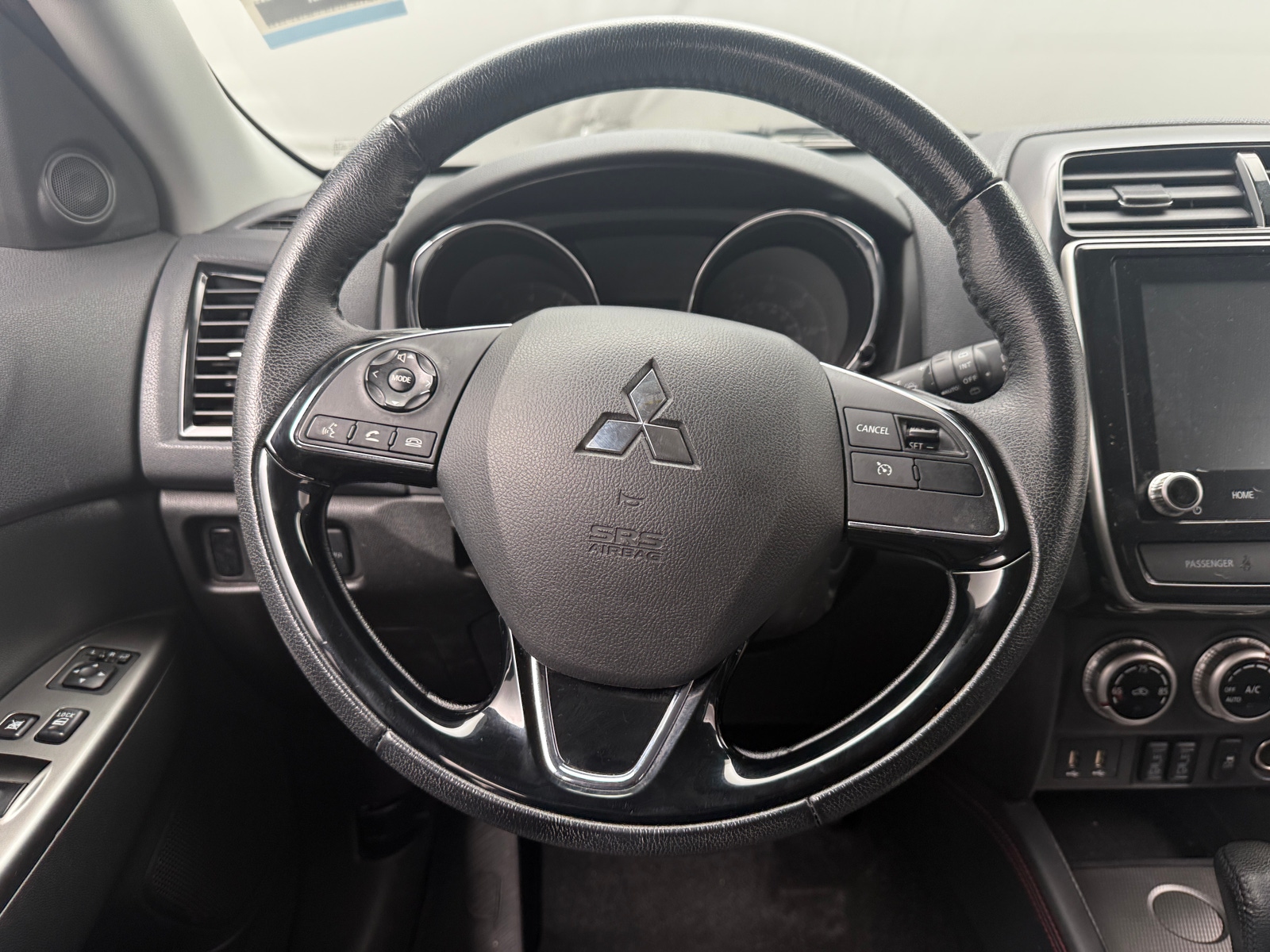 Thumbnail: 2022 Mitsubishi Outlander Sport - 5
