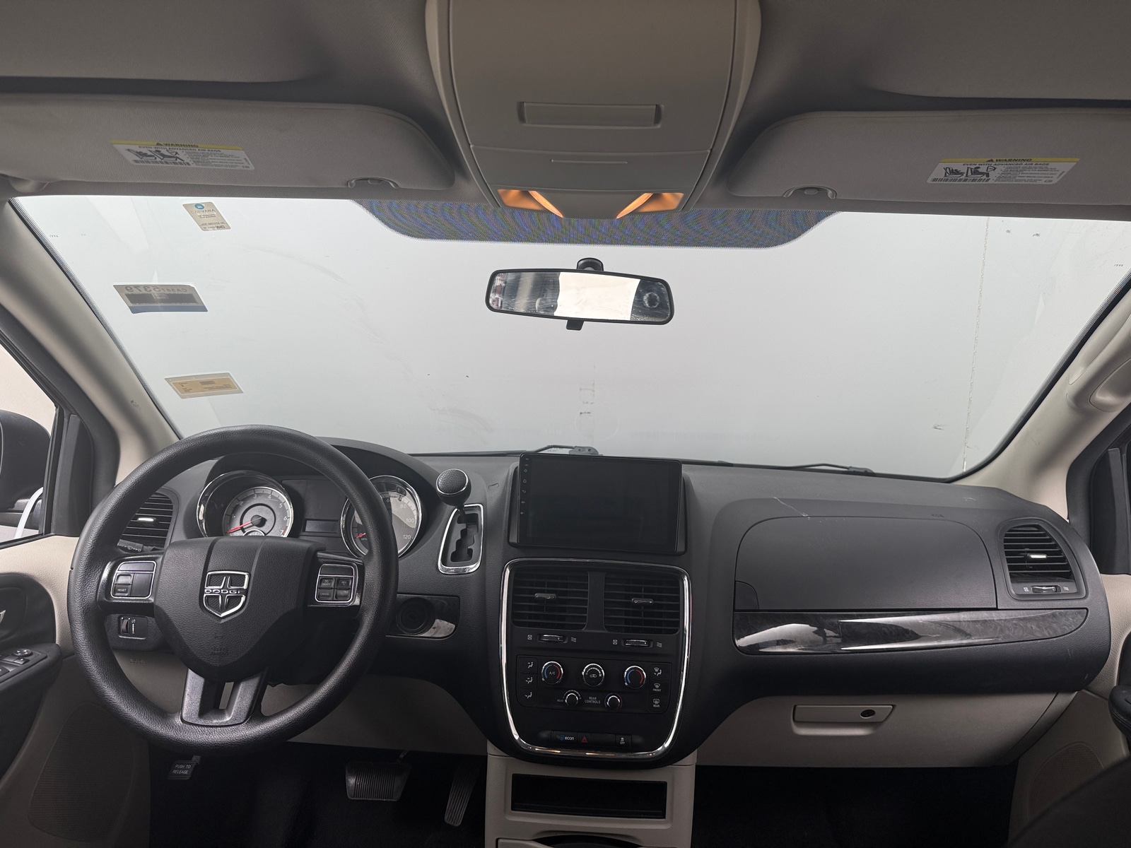 Thumbnail: 2018 Dodge Grand Caravan - 3