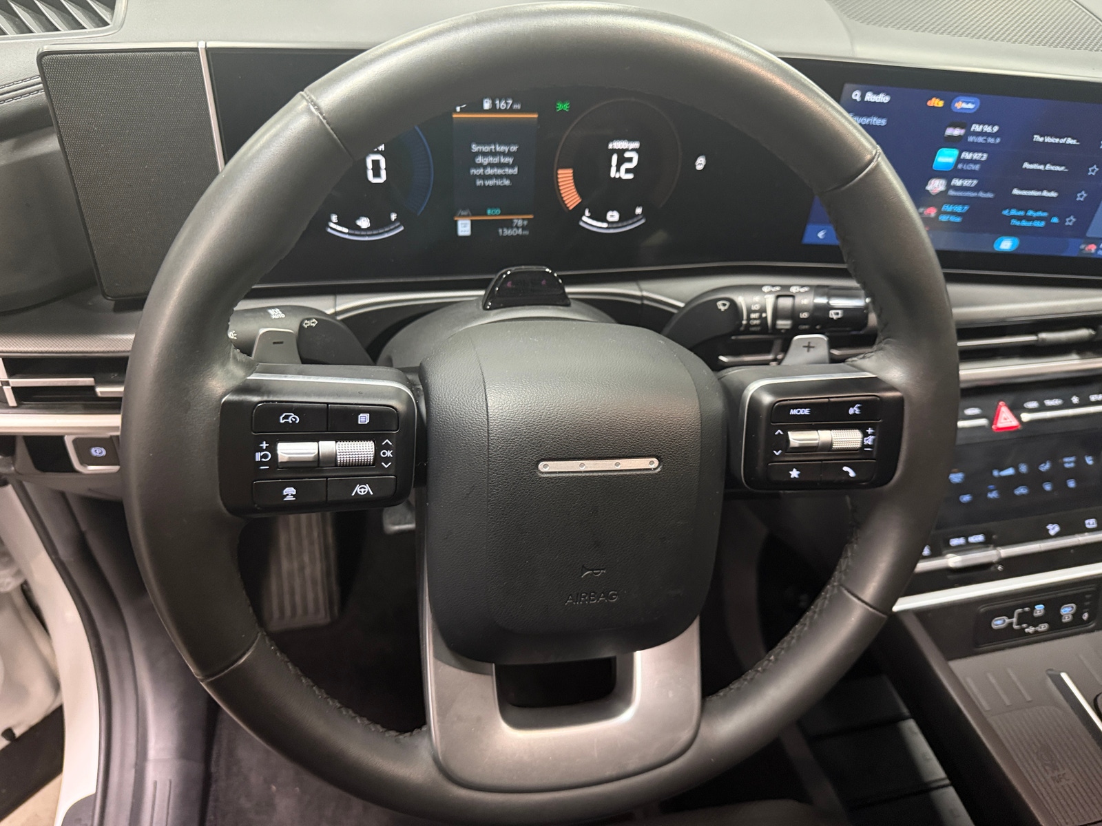 Thumbnail: 2024 Hyundai Santa Fe - 4