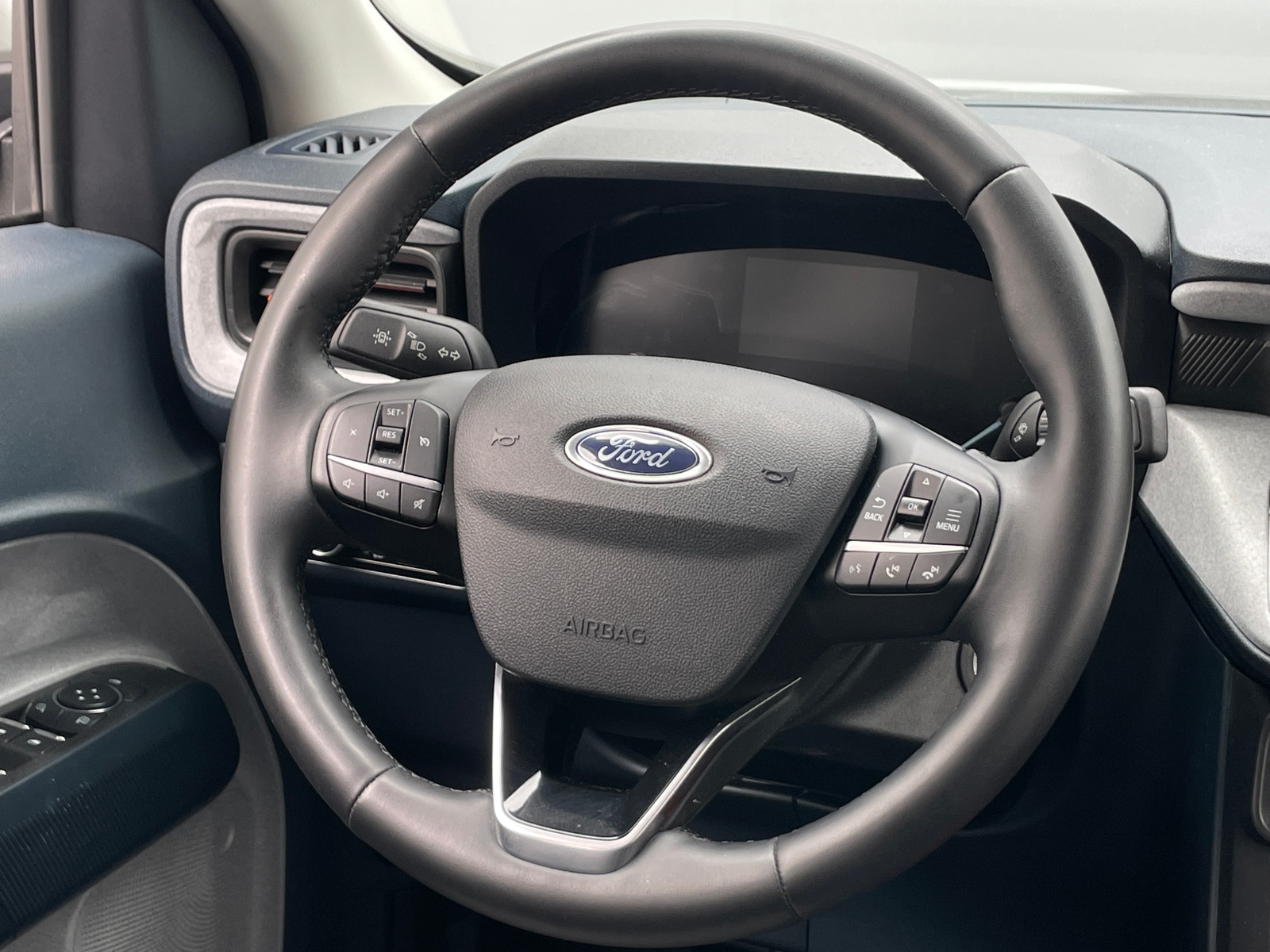 Thumbnail: 2023 Ford Maverick - 5