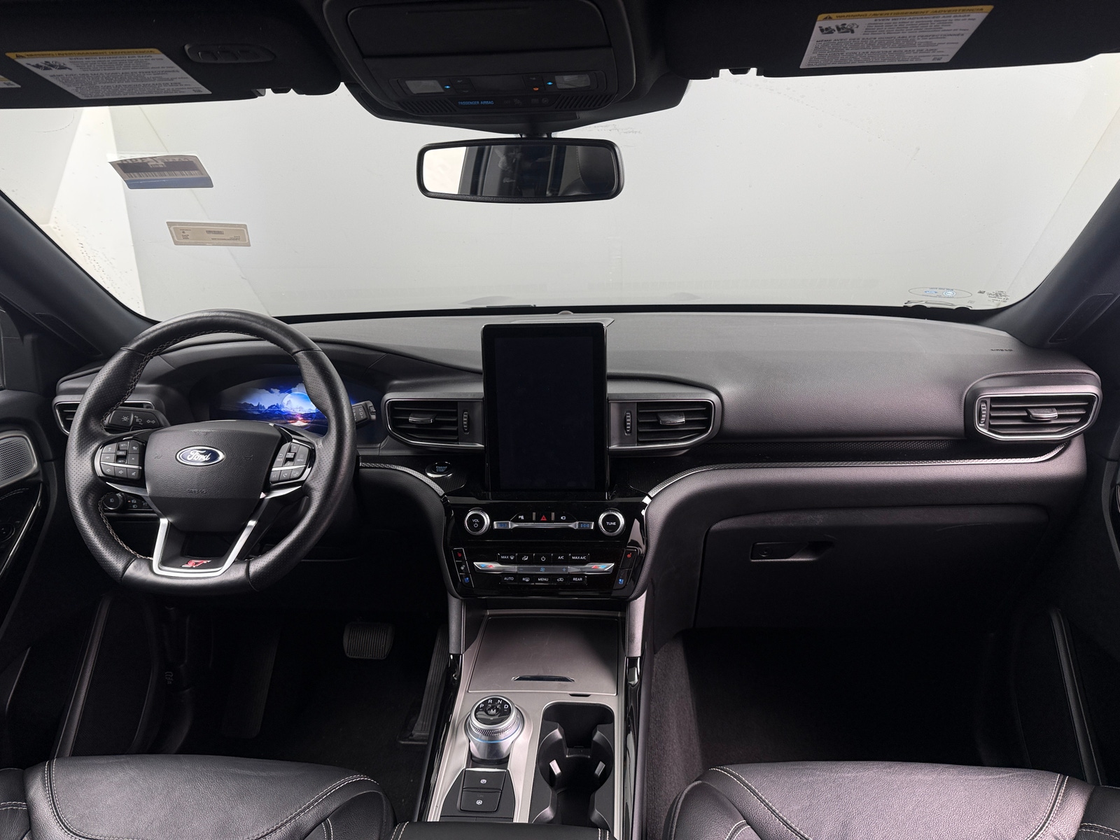 Thumbnail: 2022 Ford Explorer - 2
