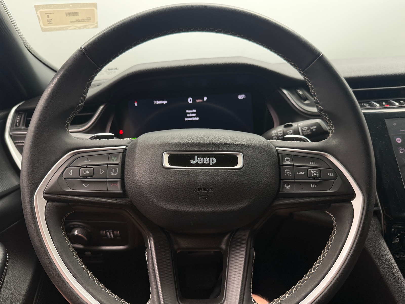 Thumbnail: 2024 Jeep Grand Cherokee - 5