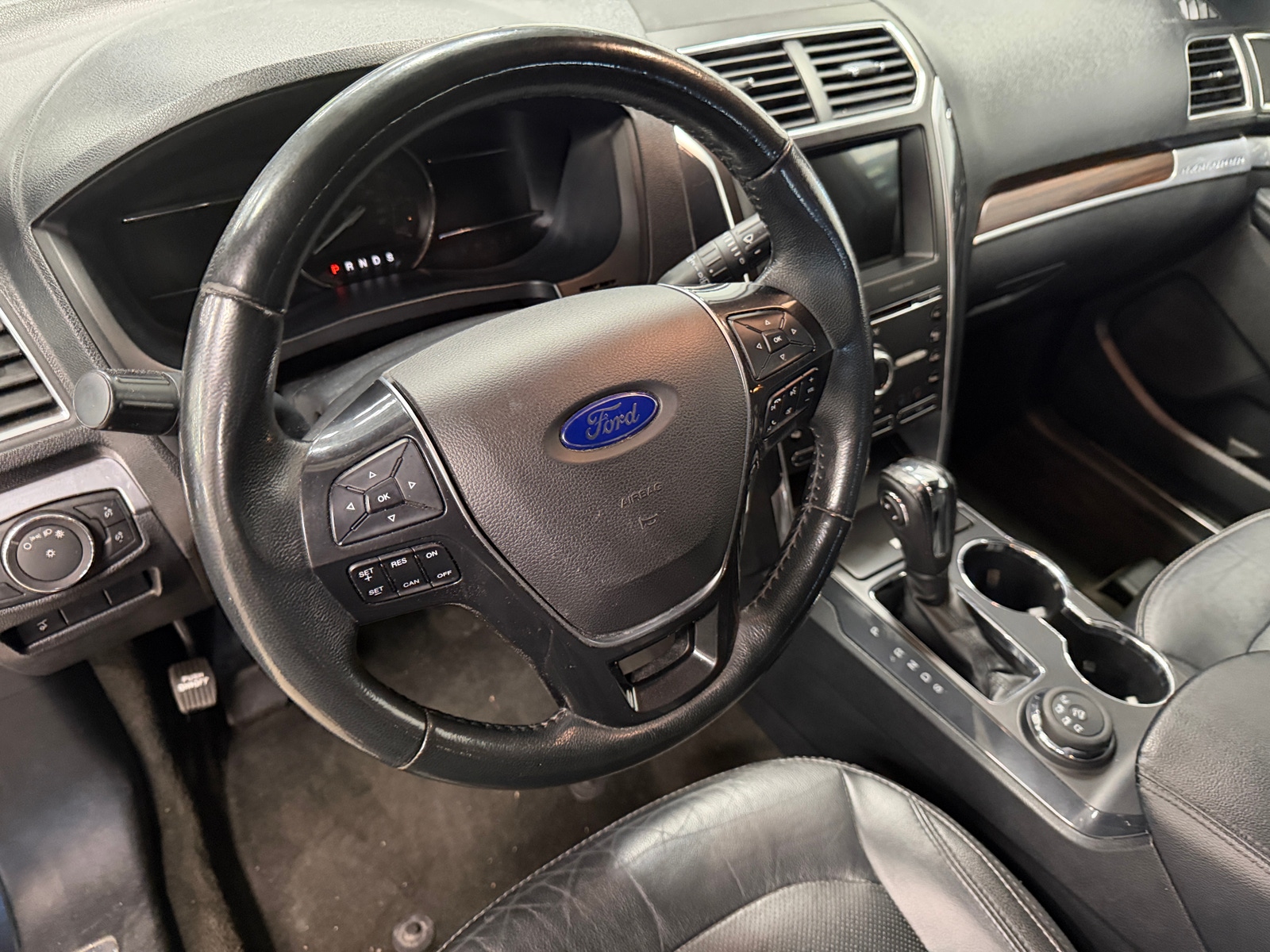 Thumbnail: 2018 Ford Explorer - 4