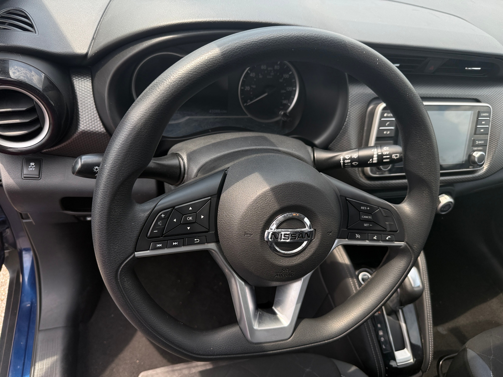 Thumbnail: 2019 Nissan Kicks - 5