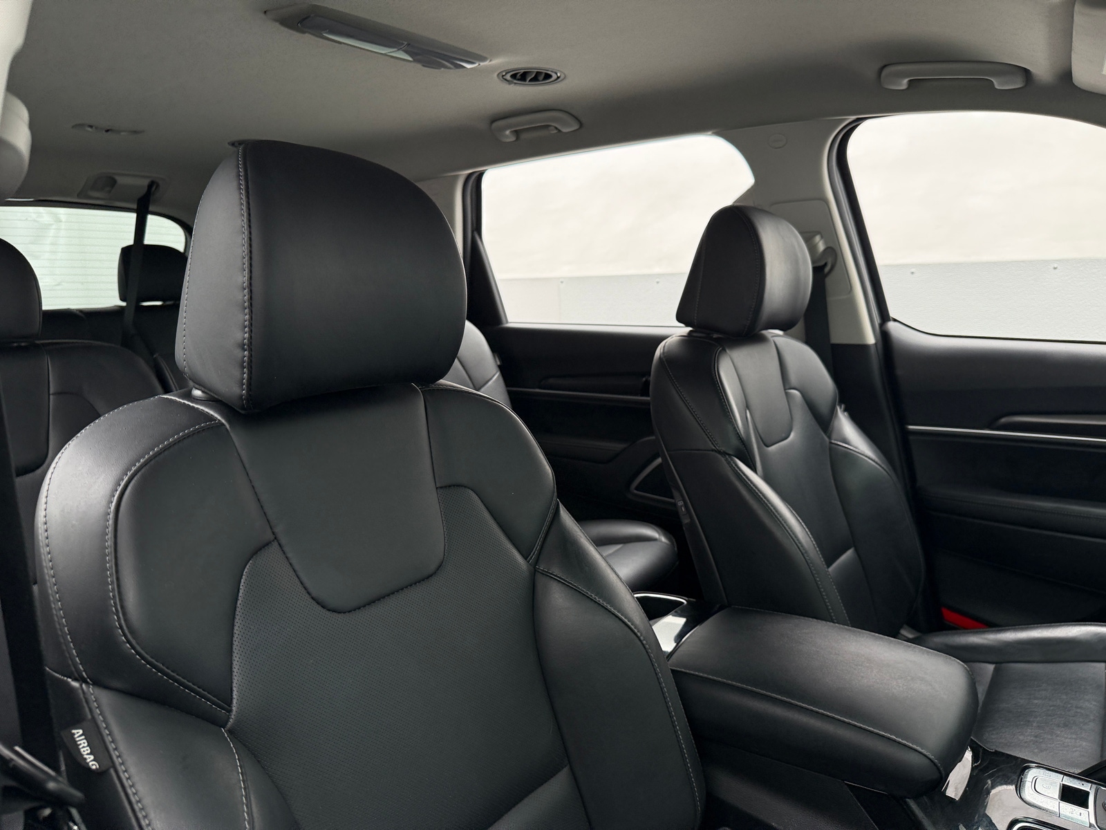 Thumbnail: 2023 Kia Telluride - 2