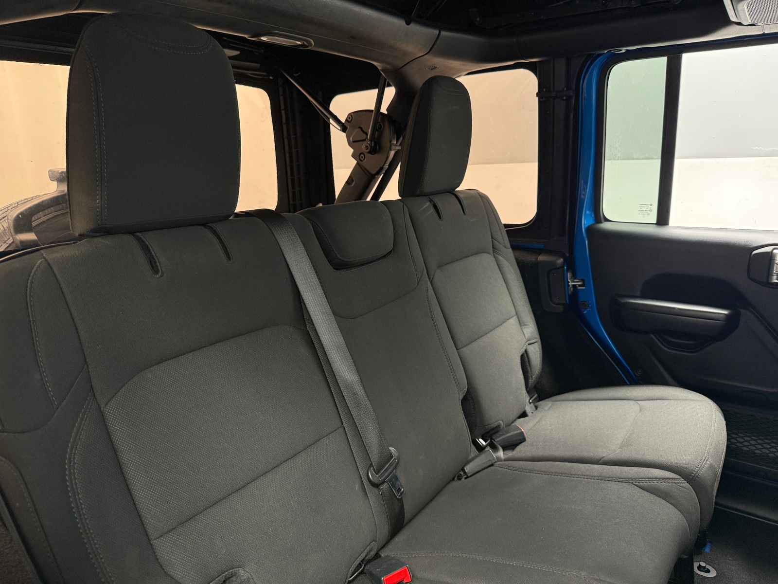 Thumbnail: 2021 Jeep Wrangler - 6