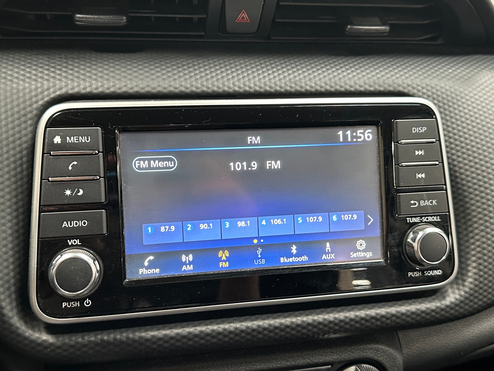Thumbnail: 2021 Nissan Kicks - 4