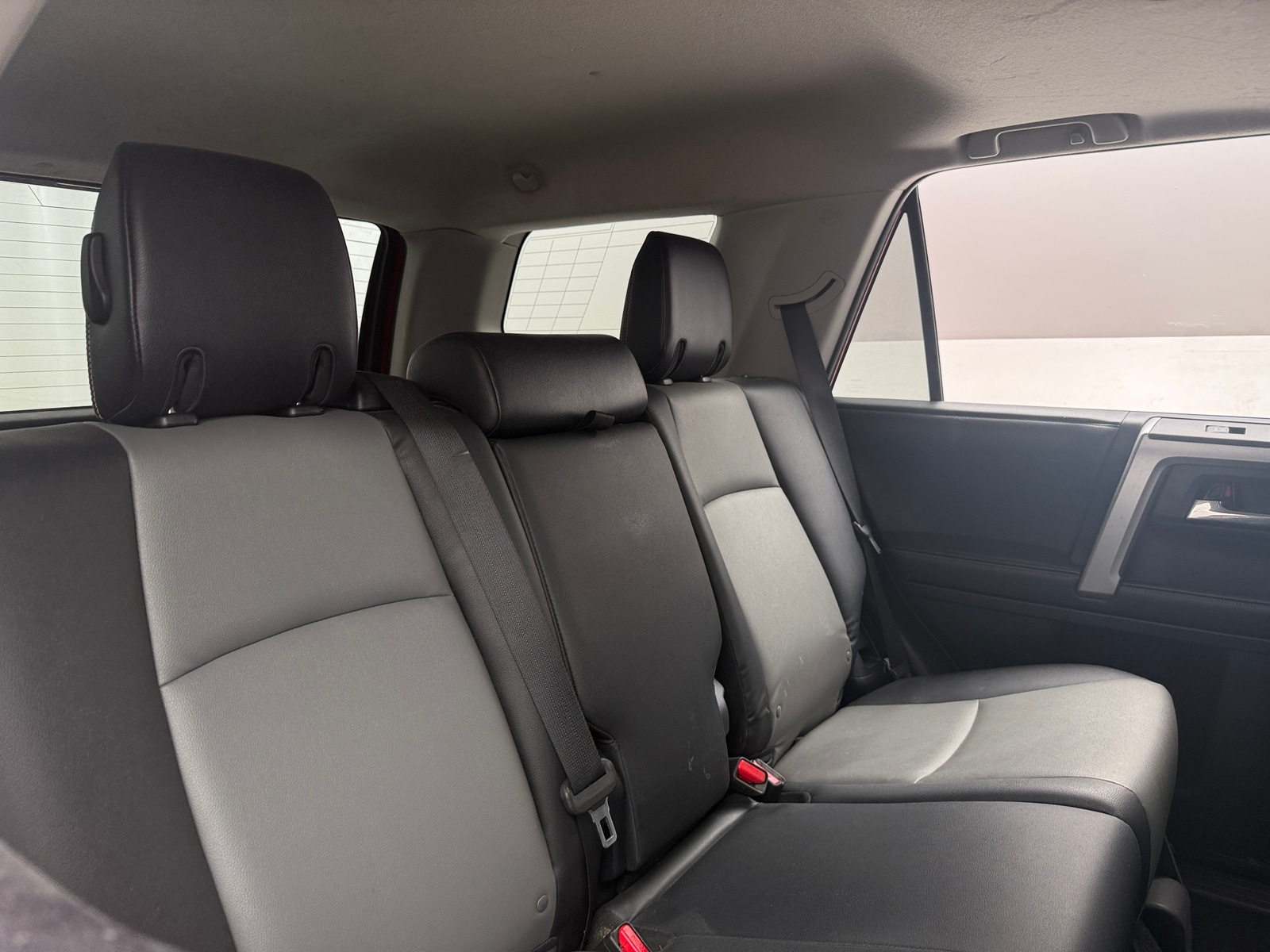 Thumbnail: 2017 Toyota 4Runner - 5