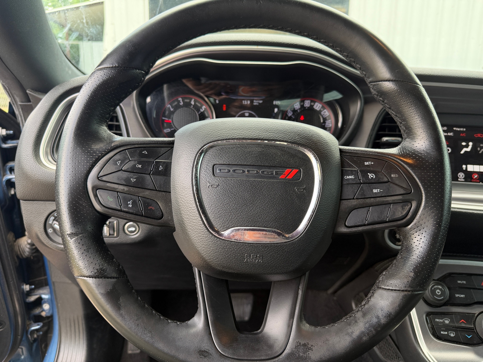 Thumbnail: 2020 Dodge Challenger - 4
