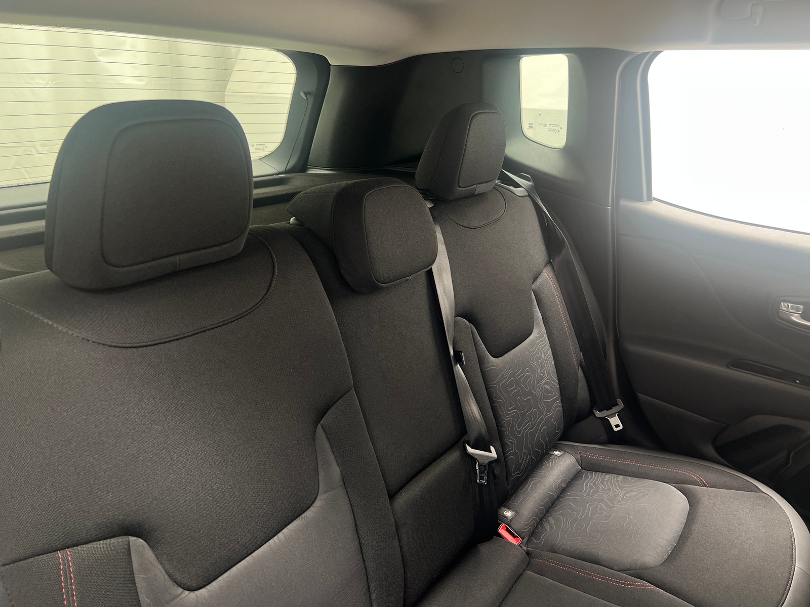 Thumbnail: 2021 Jeep Renegade - 6
