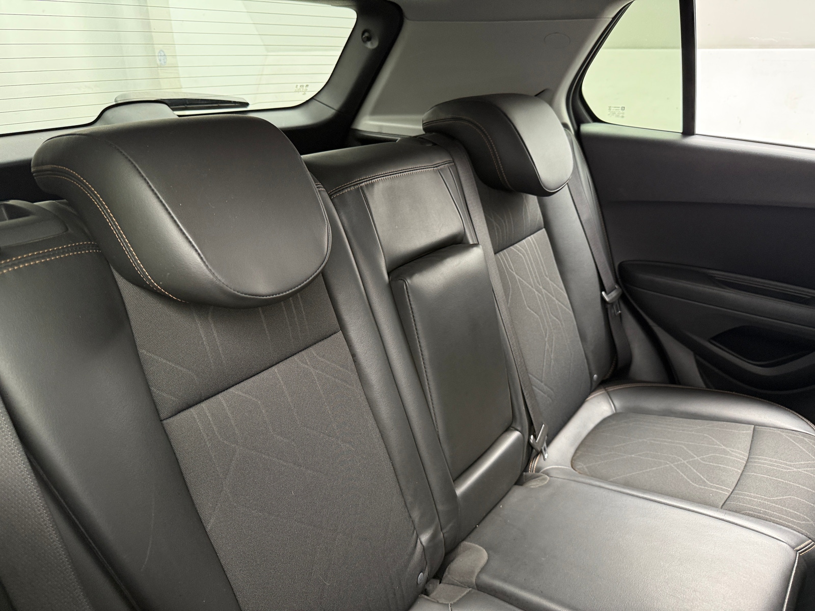 Thumbnail: 2021 Chevrolet Trax - 6