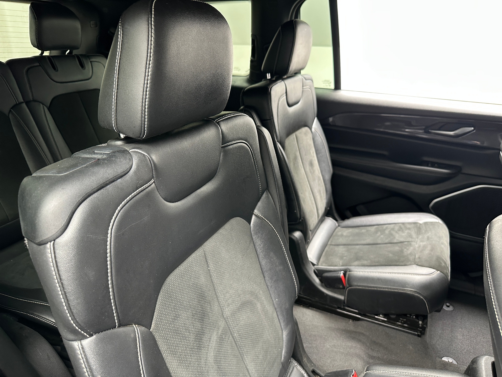 Thumbnail: 2021 Jeep Grand Cherokee L - 5
