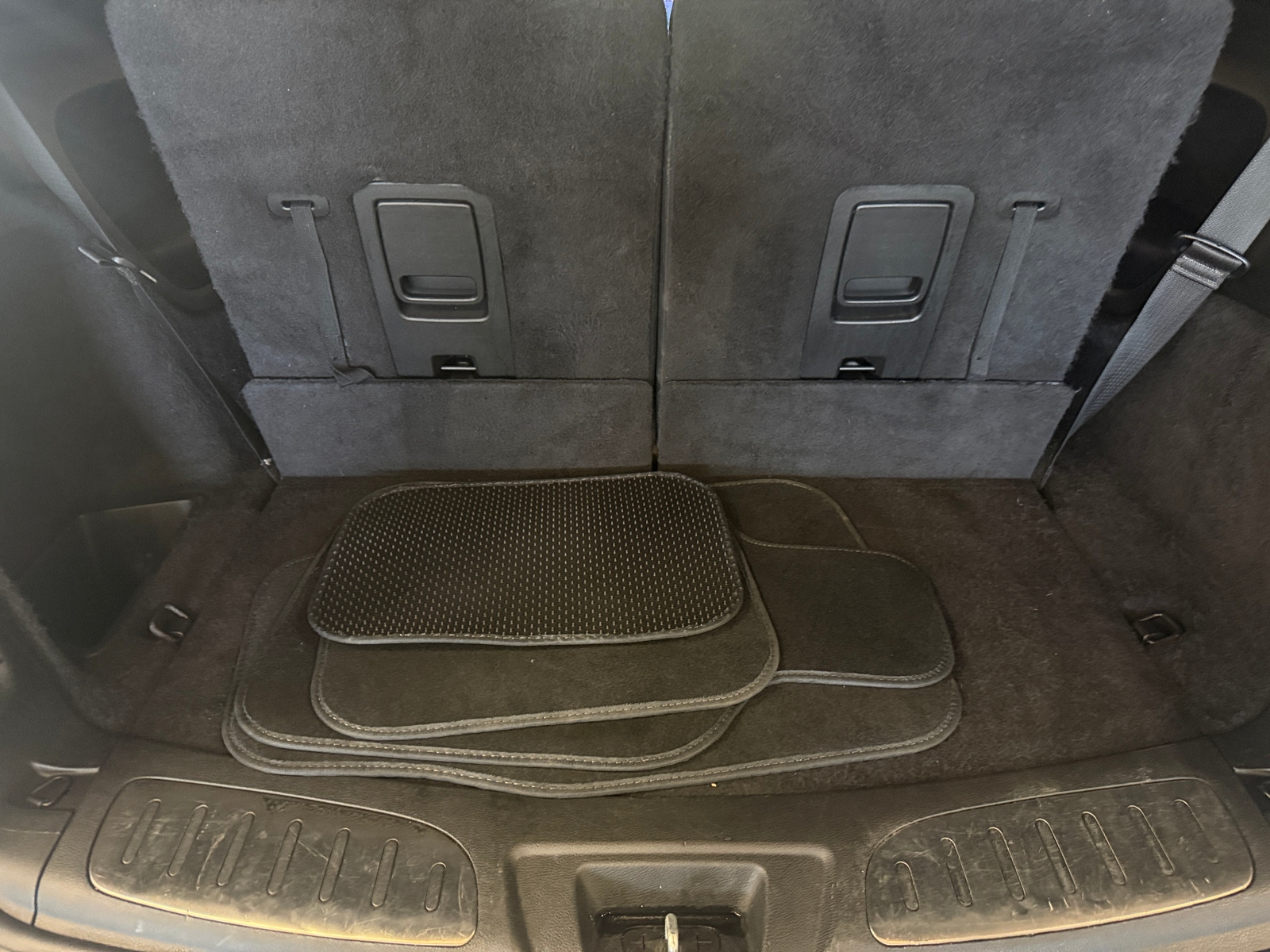 Thumbnail: 2022 Dodge Durango - 6