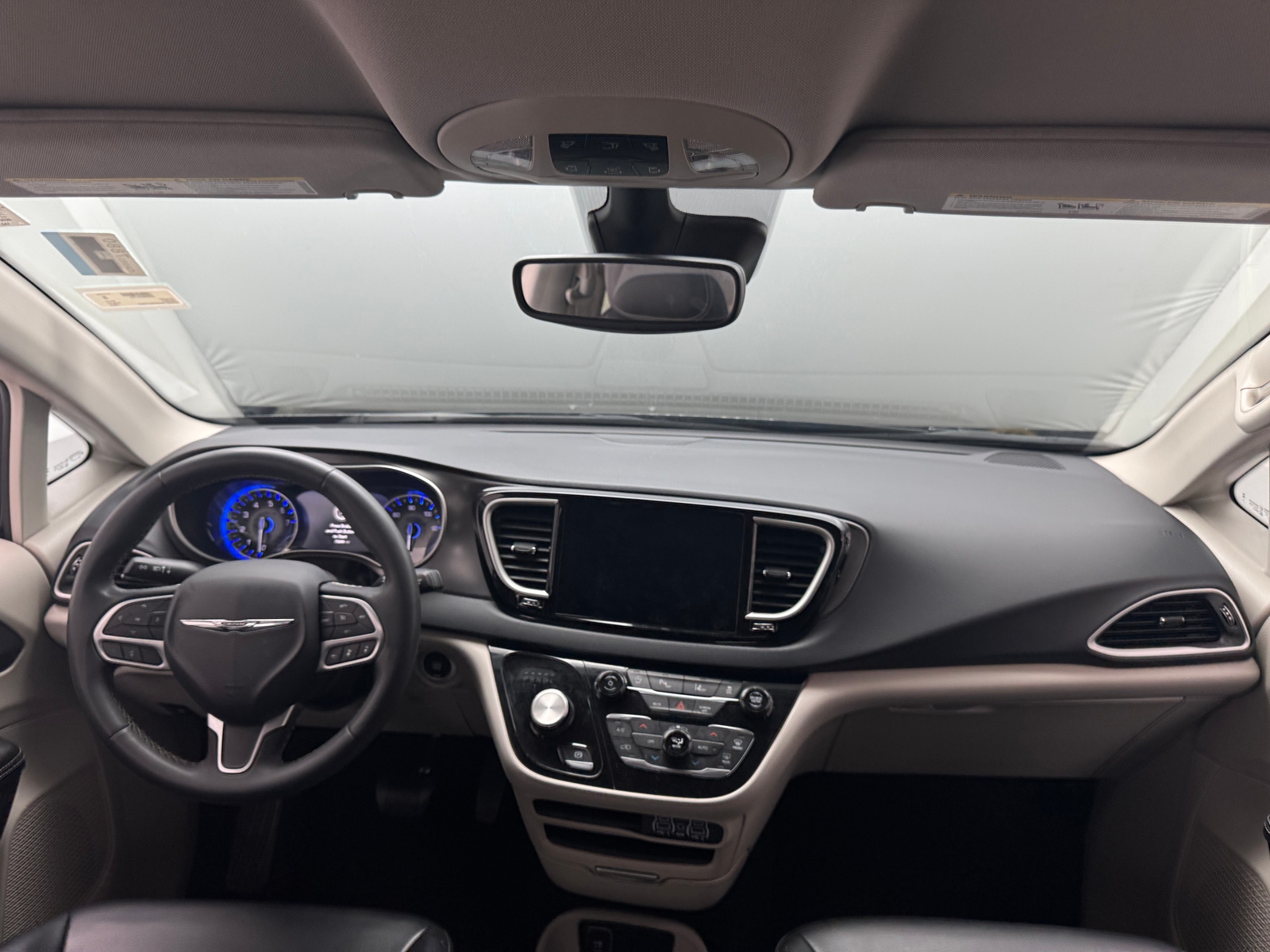 Thumbnail: 2023 Chrysler Pacifica - 2