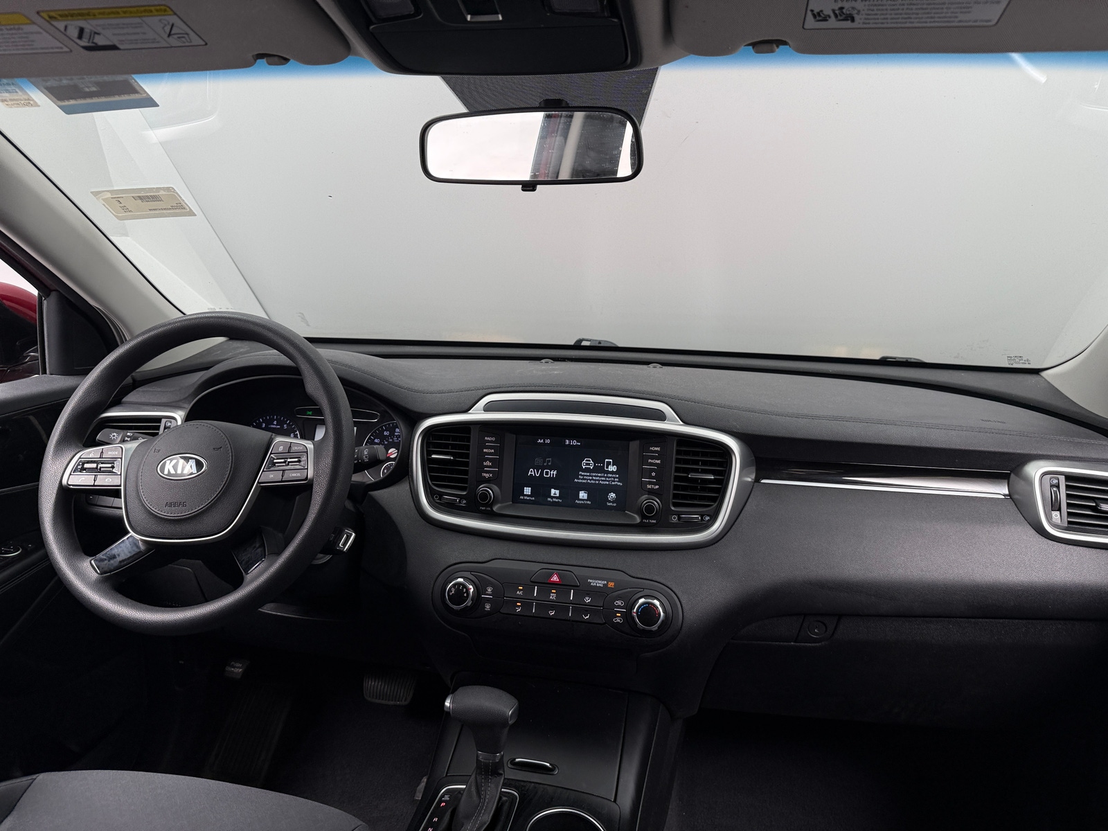 Thumbnail: 2019 Kia Sorento - 3