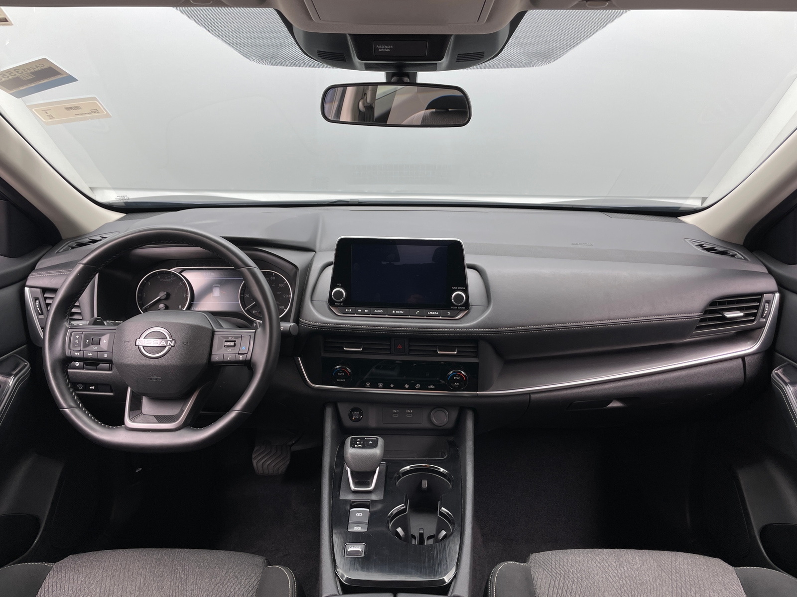 Thumbnail: 2025 Nissan Rogue - 3