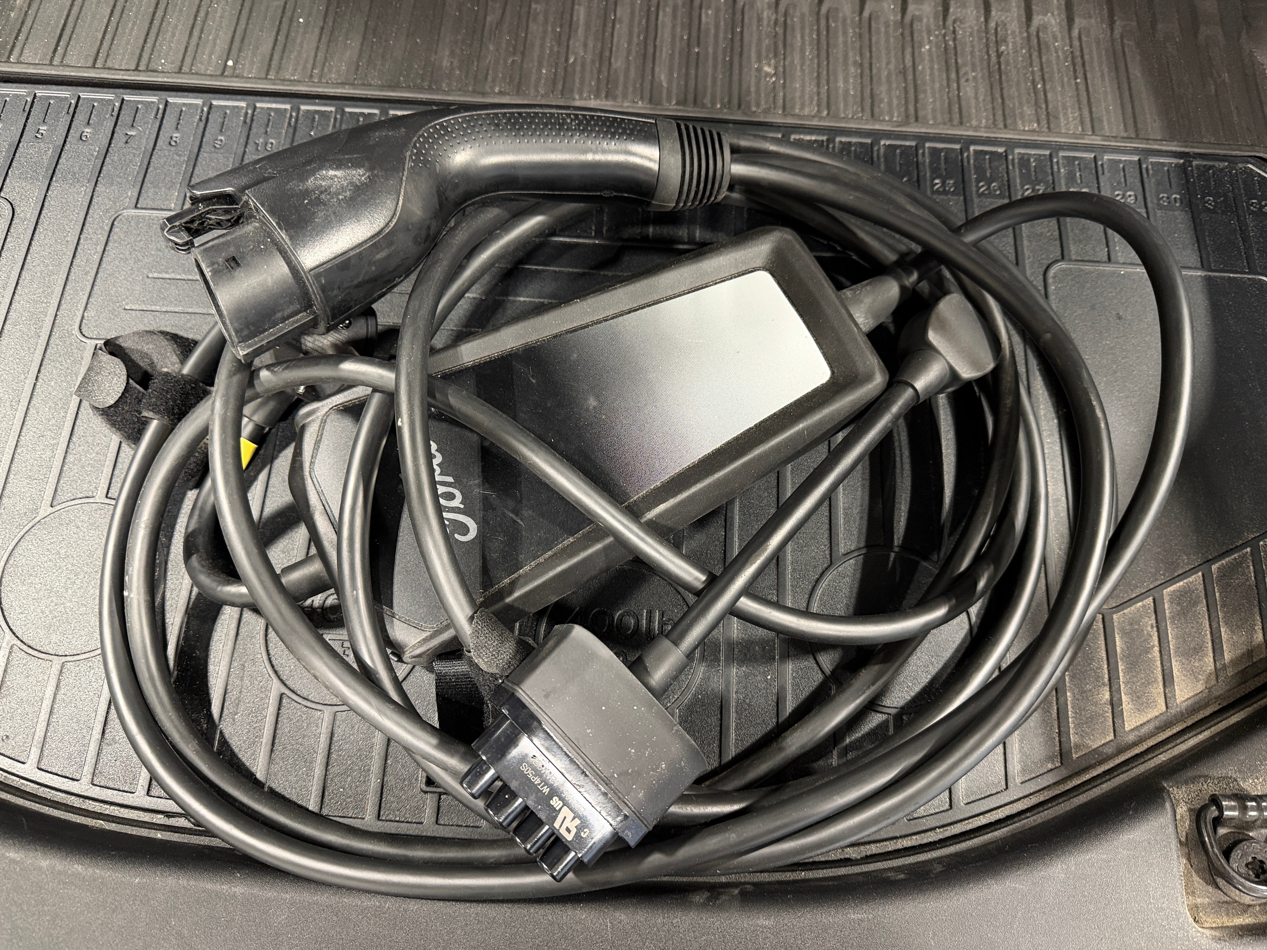 Used 2024 Ford F-150 Lightning Flash with VIN 1FT6W3L71RWG26878 for sale in Auburn, WA
