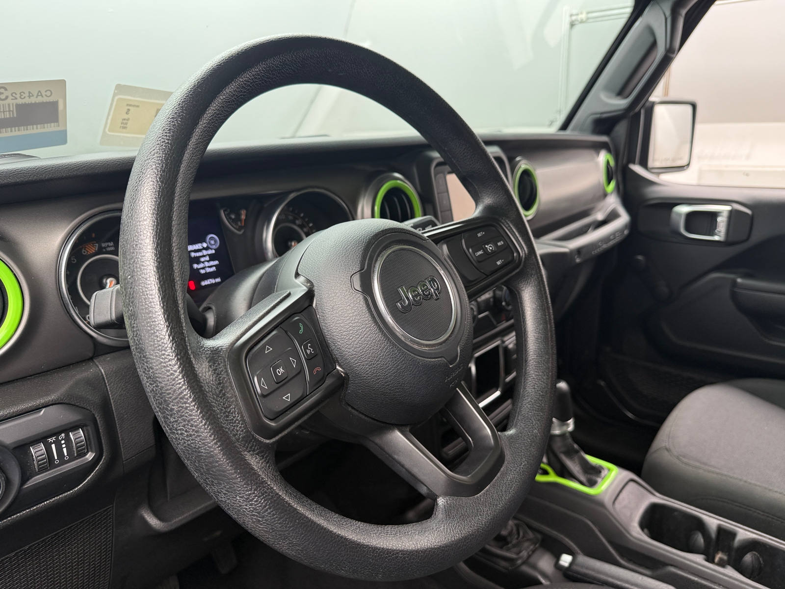 Thumbnail: 2021 Jeep Wrangler - 5
