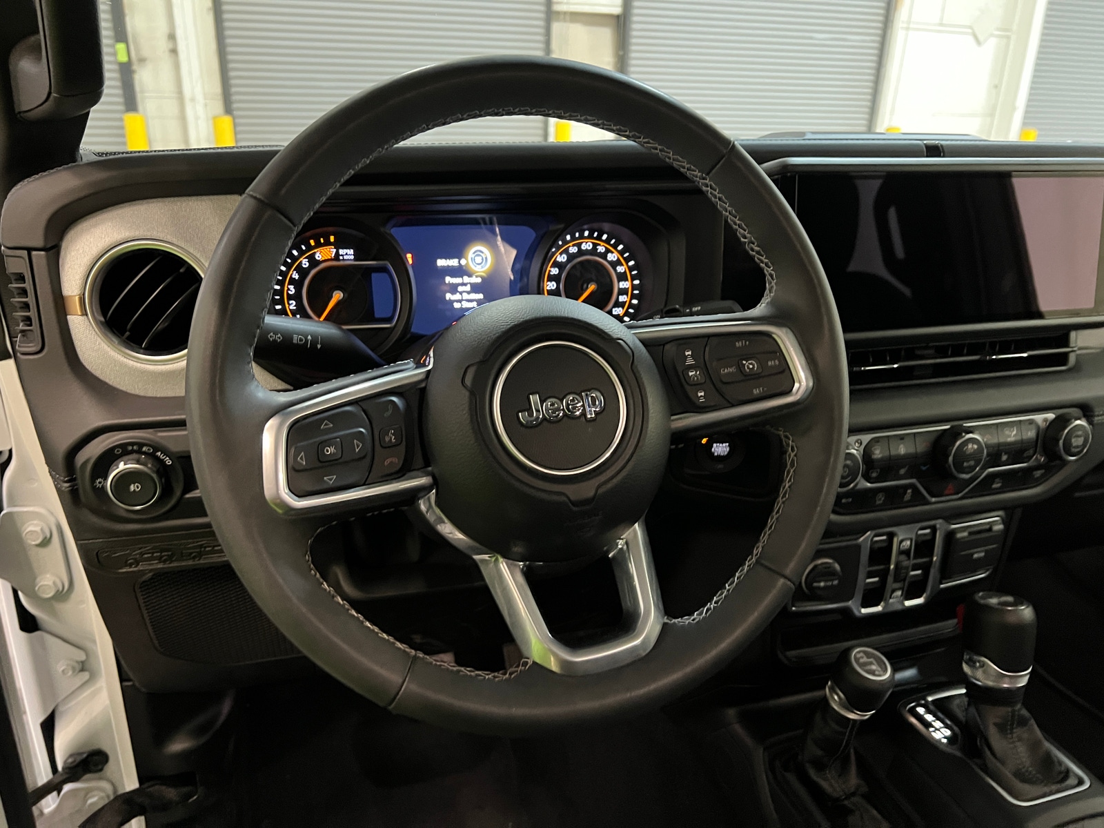 Thumbnail: 2025 Jeep Wrangler - 5